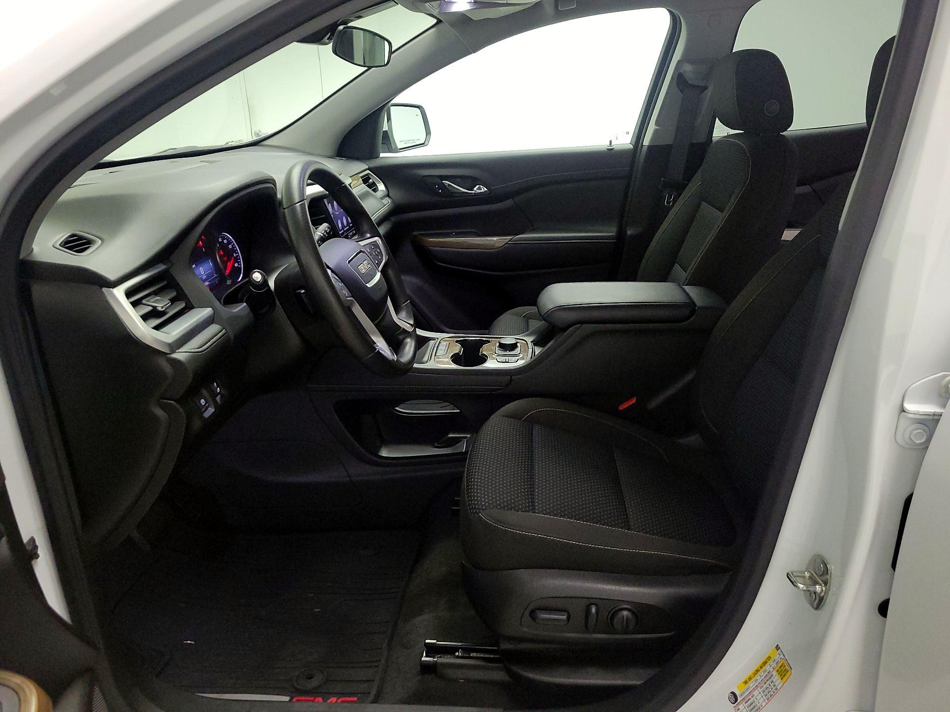 Thumbnail: 2023 GMC Acadia - 11