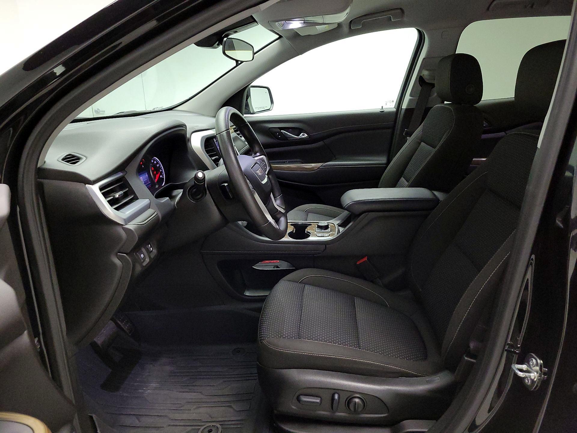 Thumbnail: 2023 GMC Acadia - 11