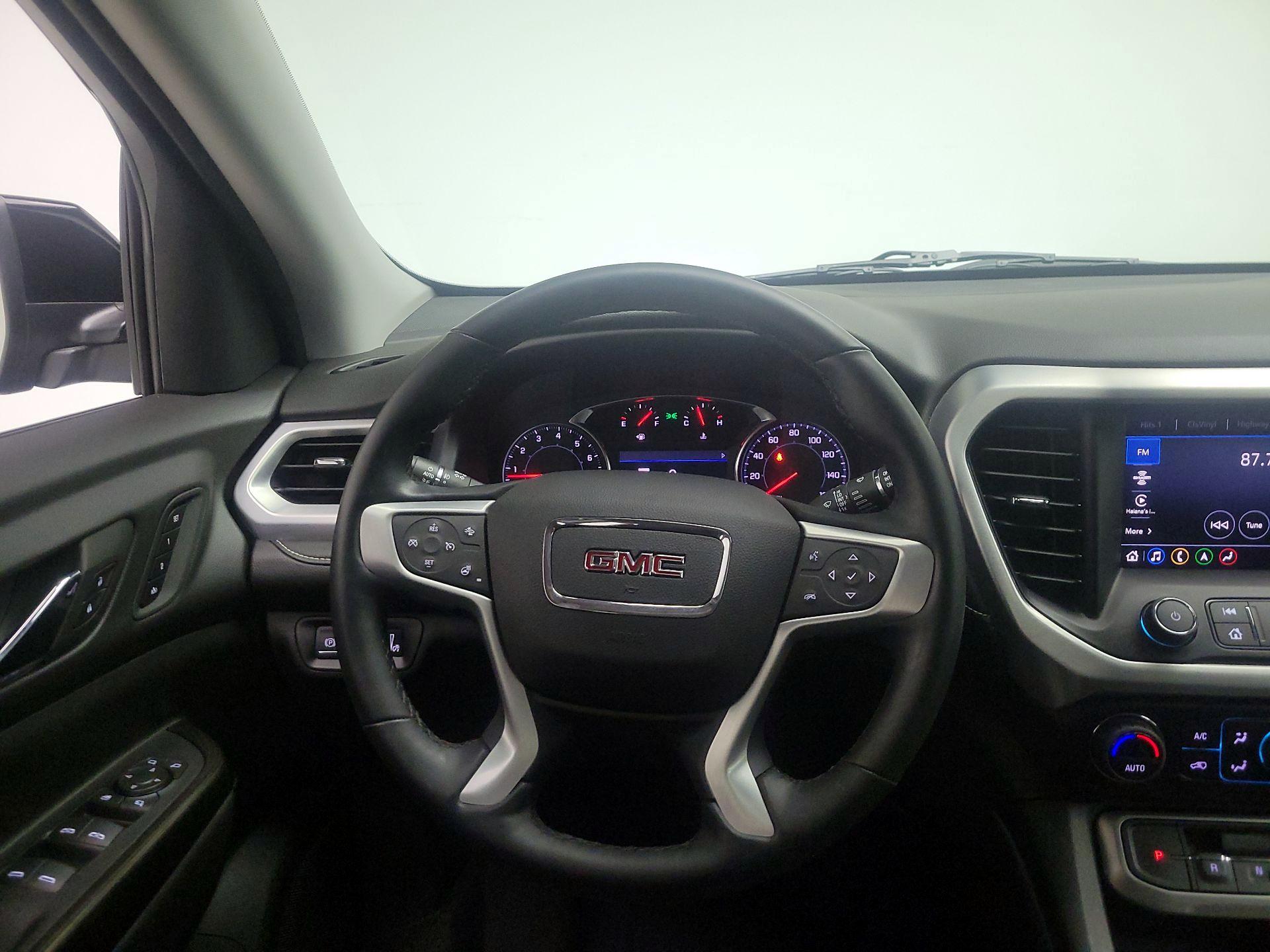 Thumbnail: 2023 GMC Acadia - 10