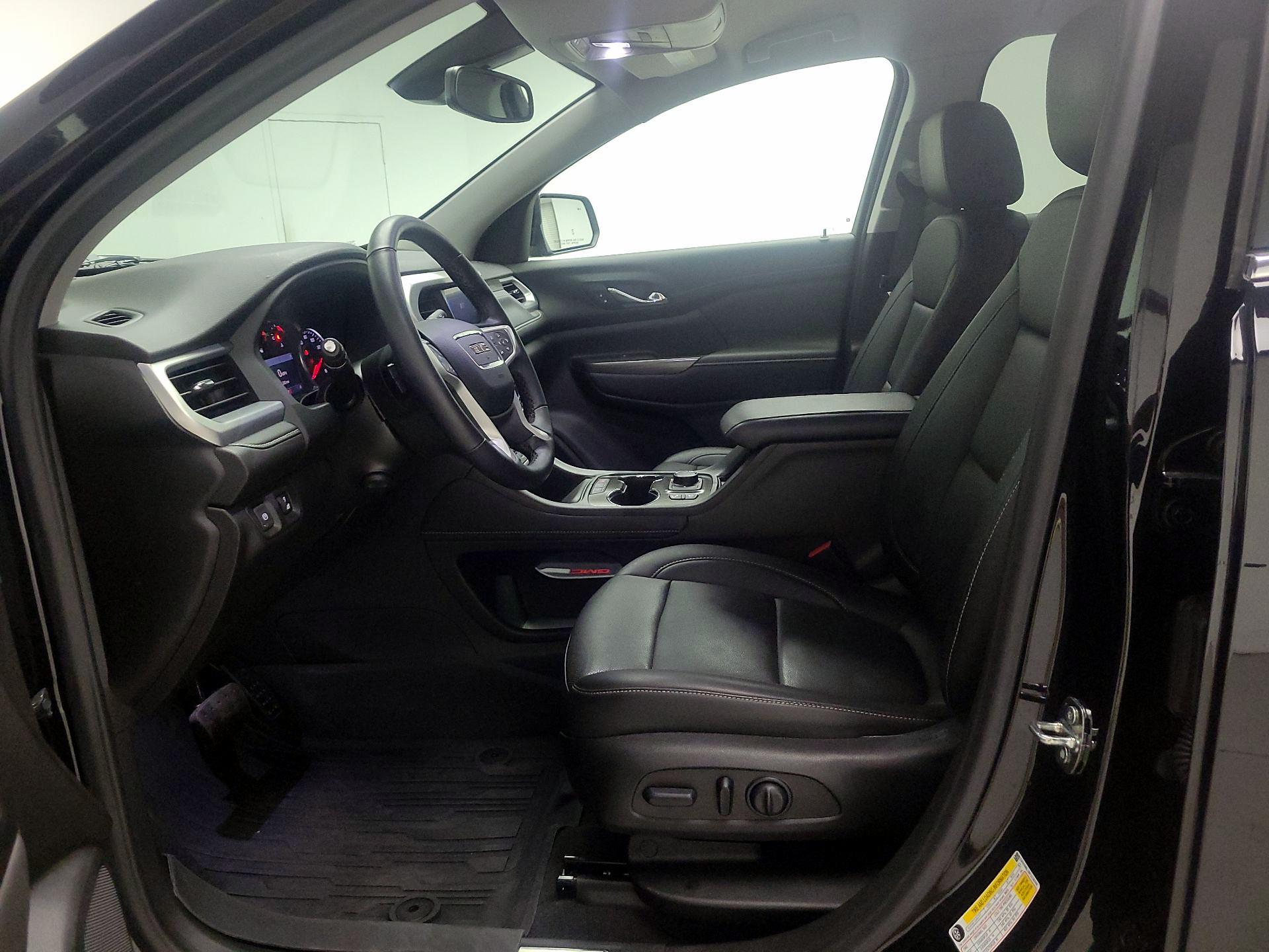 Thumbnail: 2023 GMC Acadia - 11