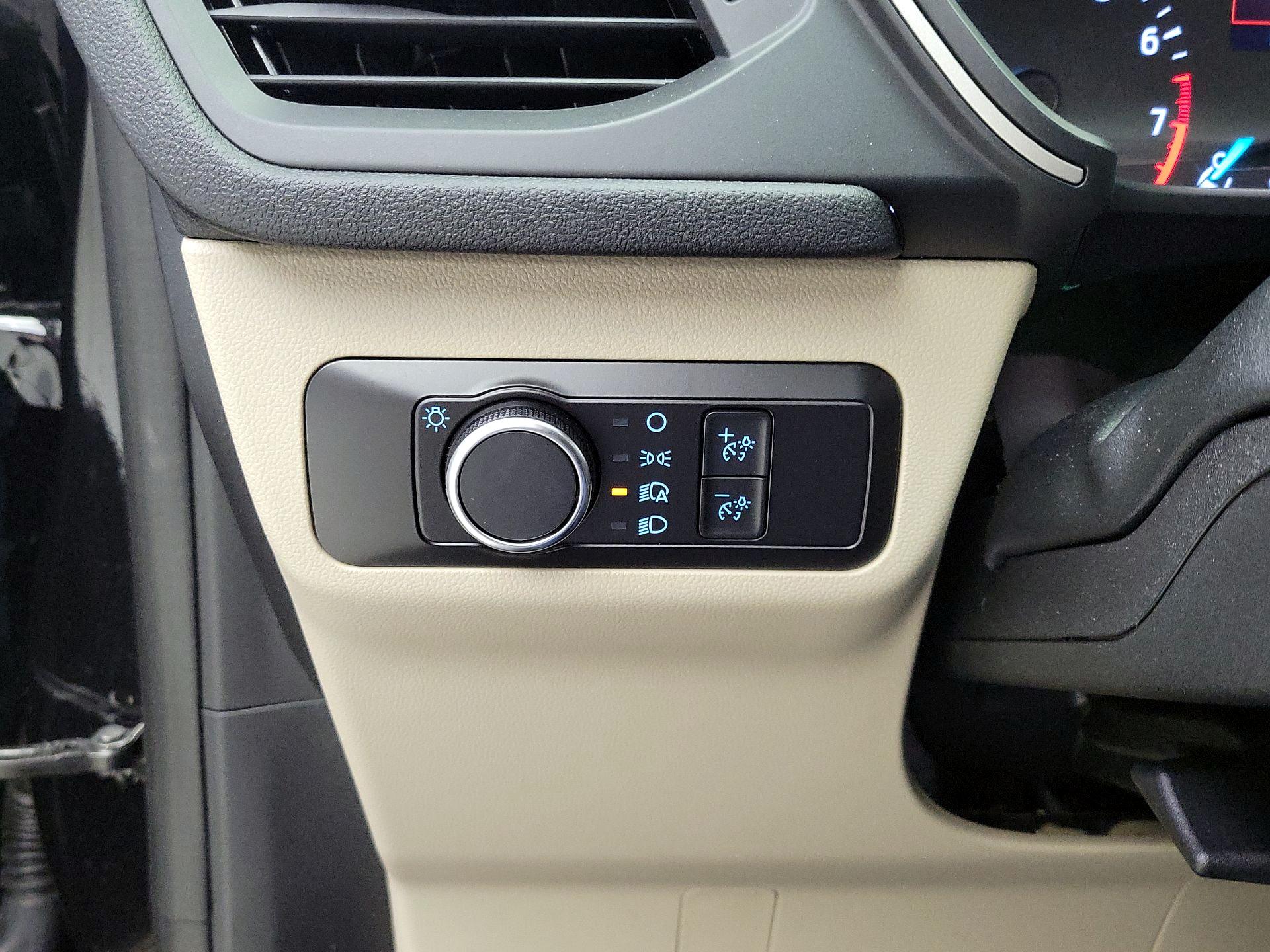 Thumbnail: 2022 Ford Escape - 13