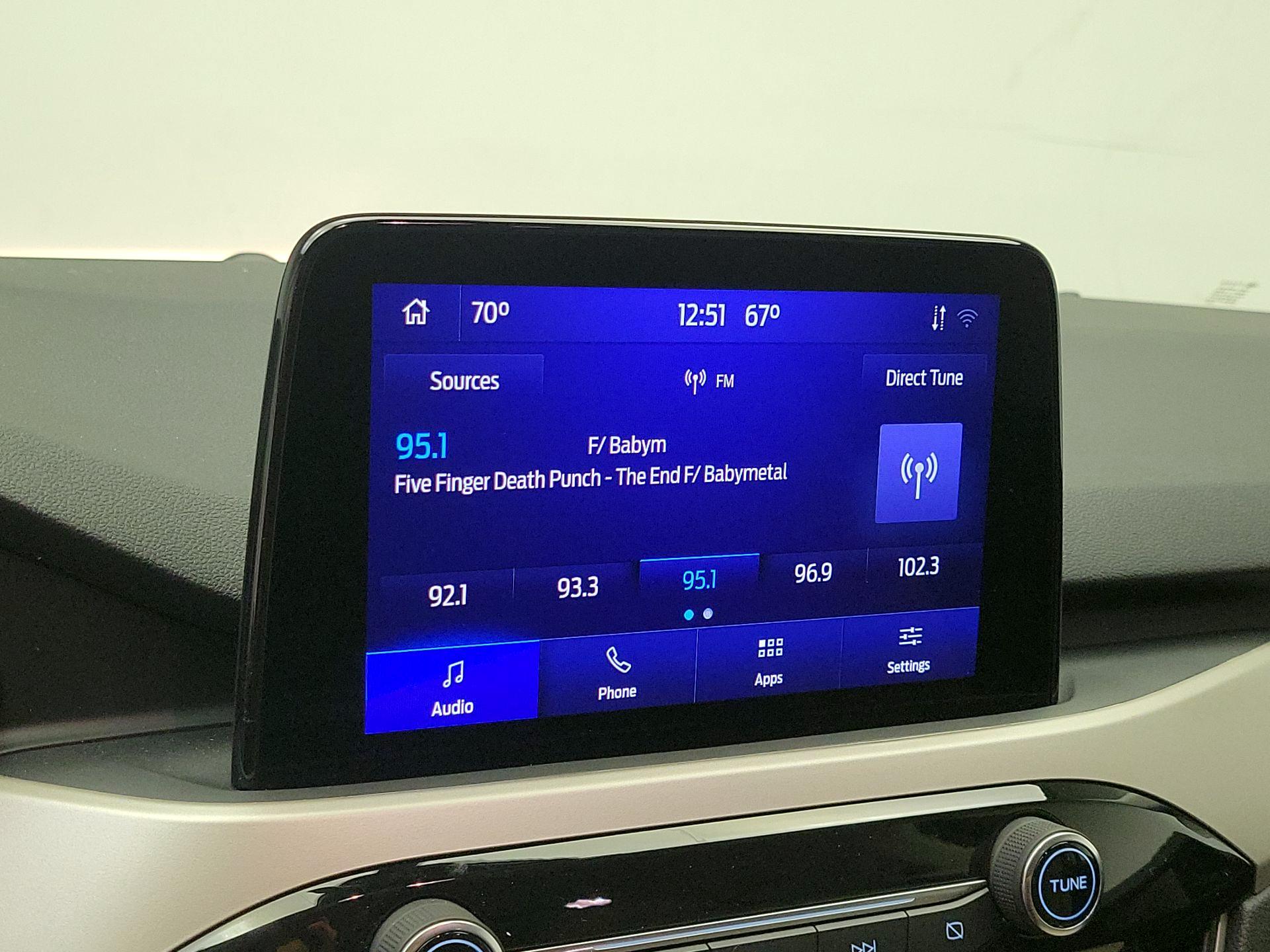 Thumbnail: 2022 Ford Escape - 15