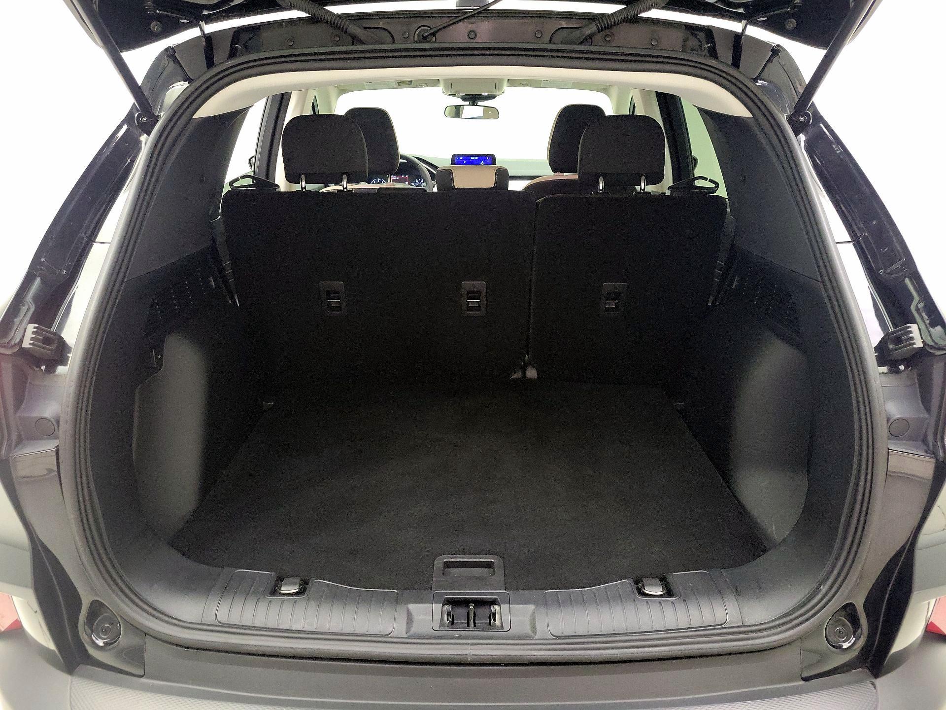 Thumbnail: 2022 Ford Escape - 20