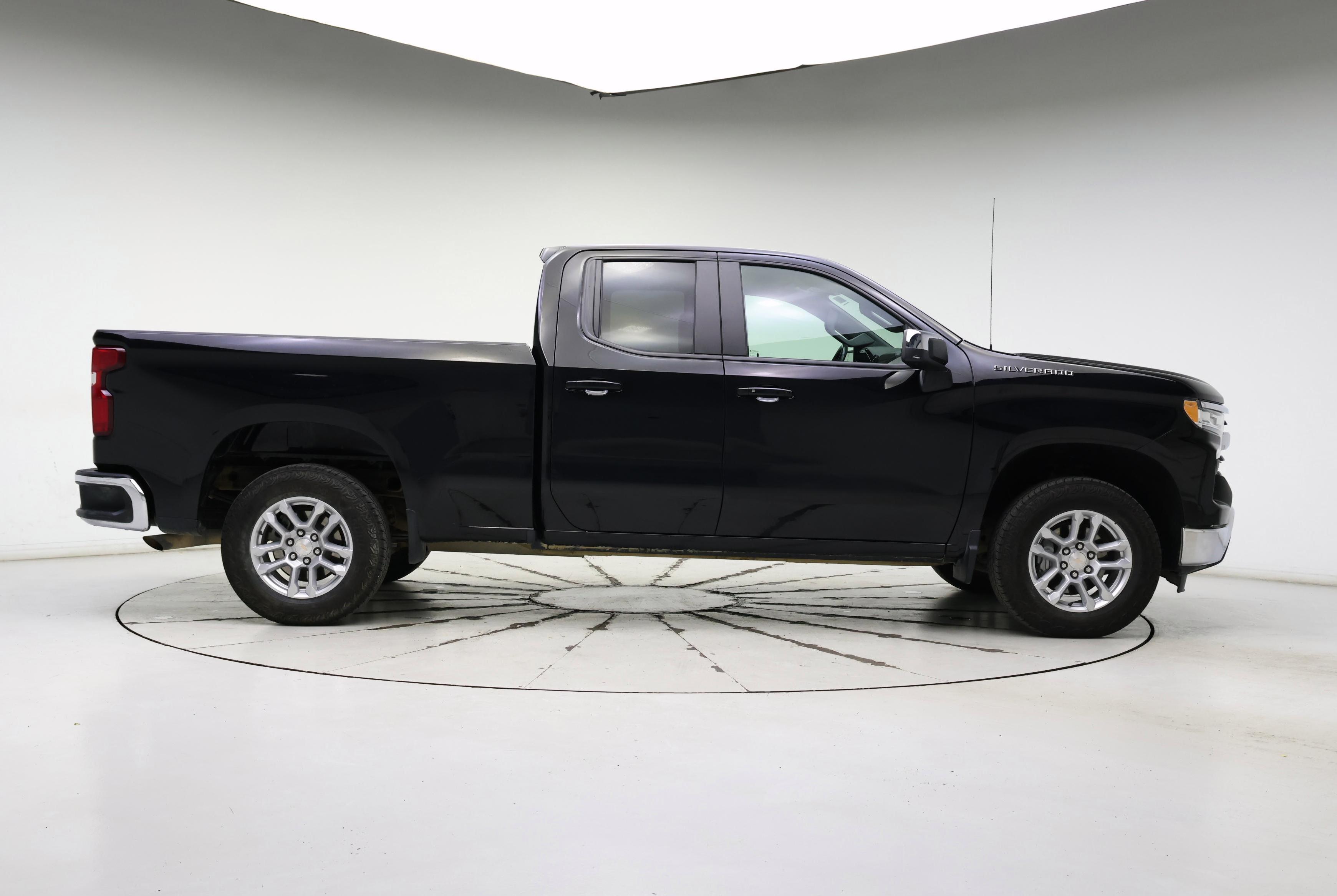 Thumbnail: 2022 Chevrolet Silverado 1500 - 7