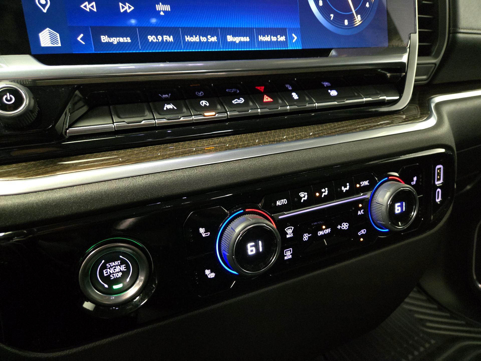 Thumbnail: 2023 Chevrolet Silverado 1500 - 17