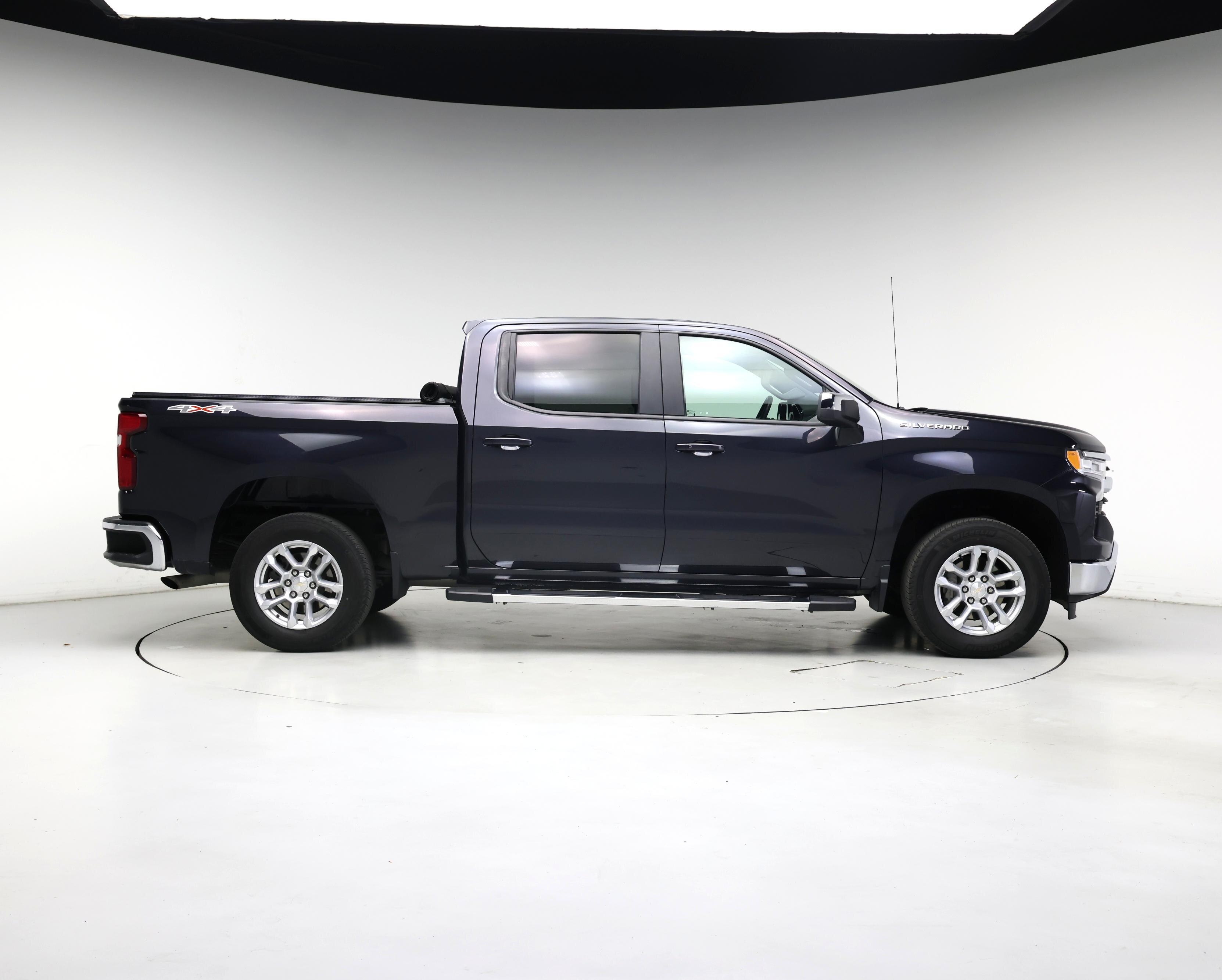 Thumbnail: 2023 Chevrolet Silverado 1500 - 7