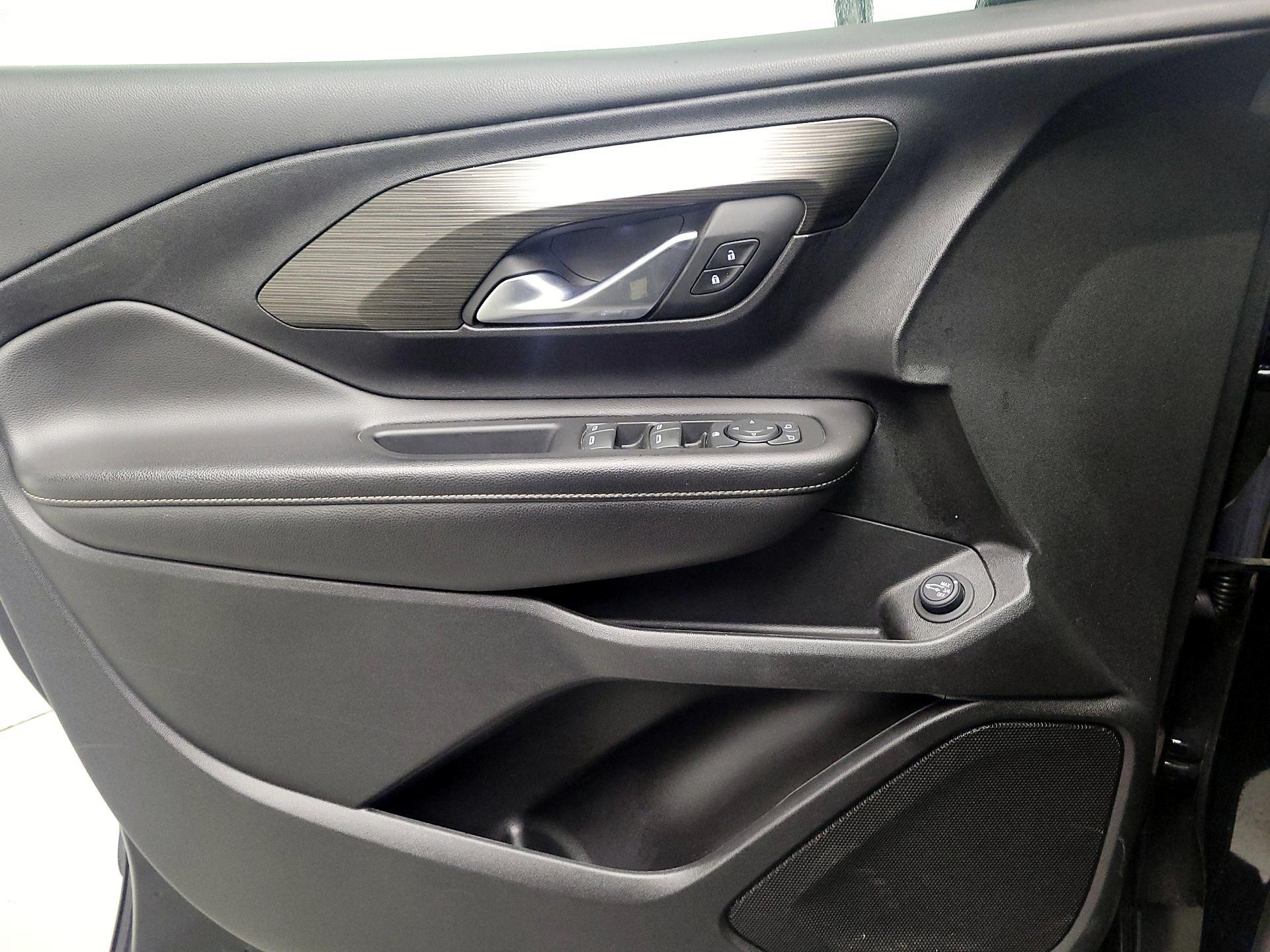 Thumbnail: 2022 GMC Terrain - 12