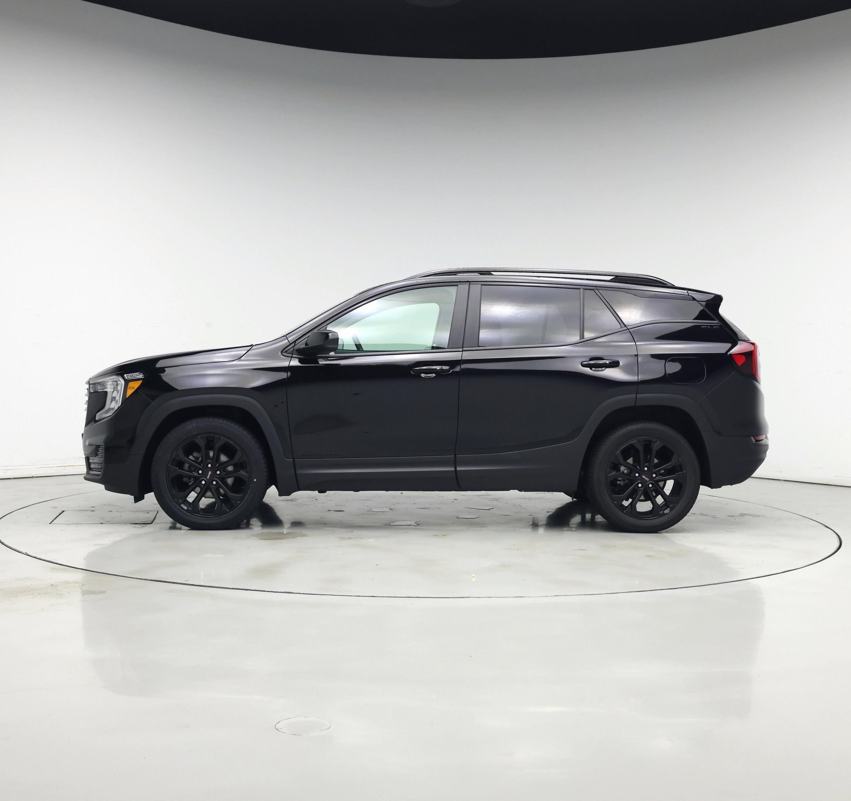Thumbnail: 2022 GMC Terrain - 3