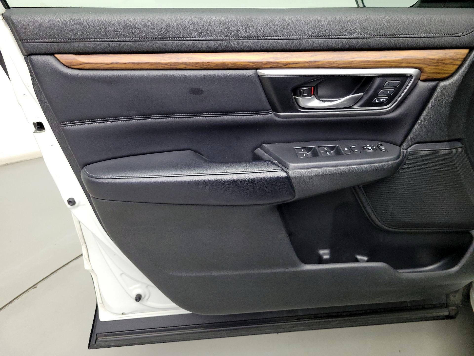 Thumbnail: 2018 Honda CR-V - 12