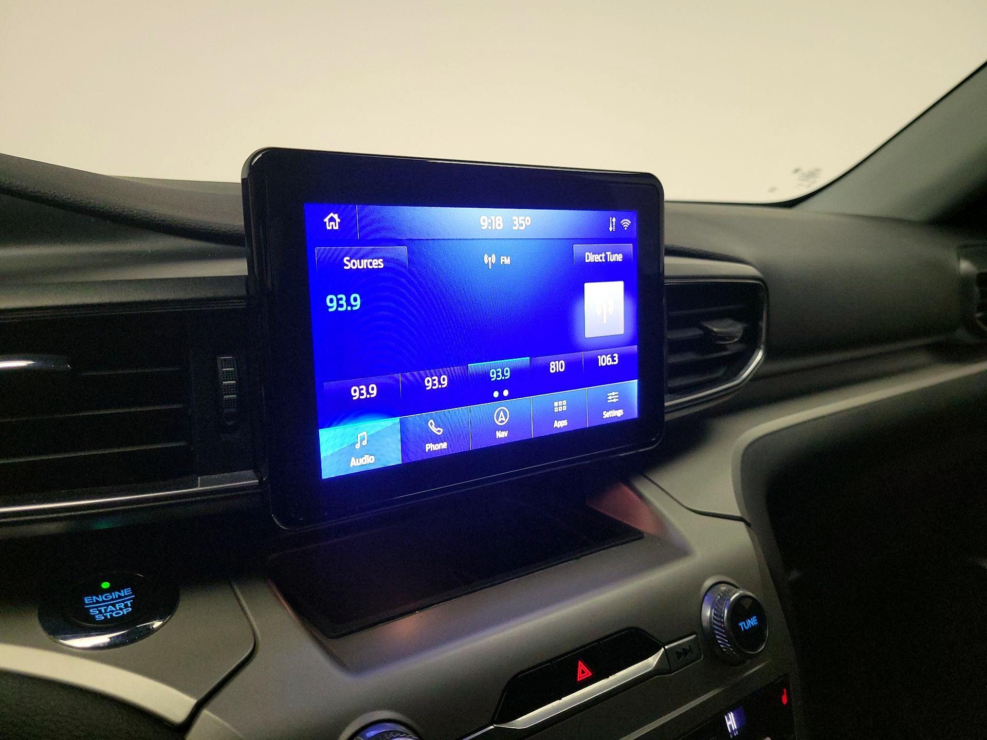 Thumbnail: 2021 Ford Explorer - 16