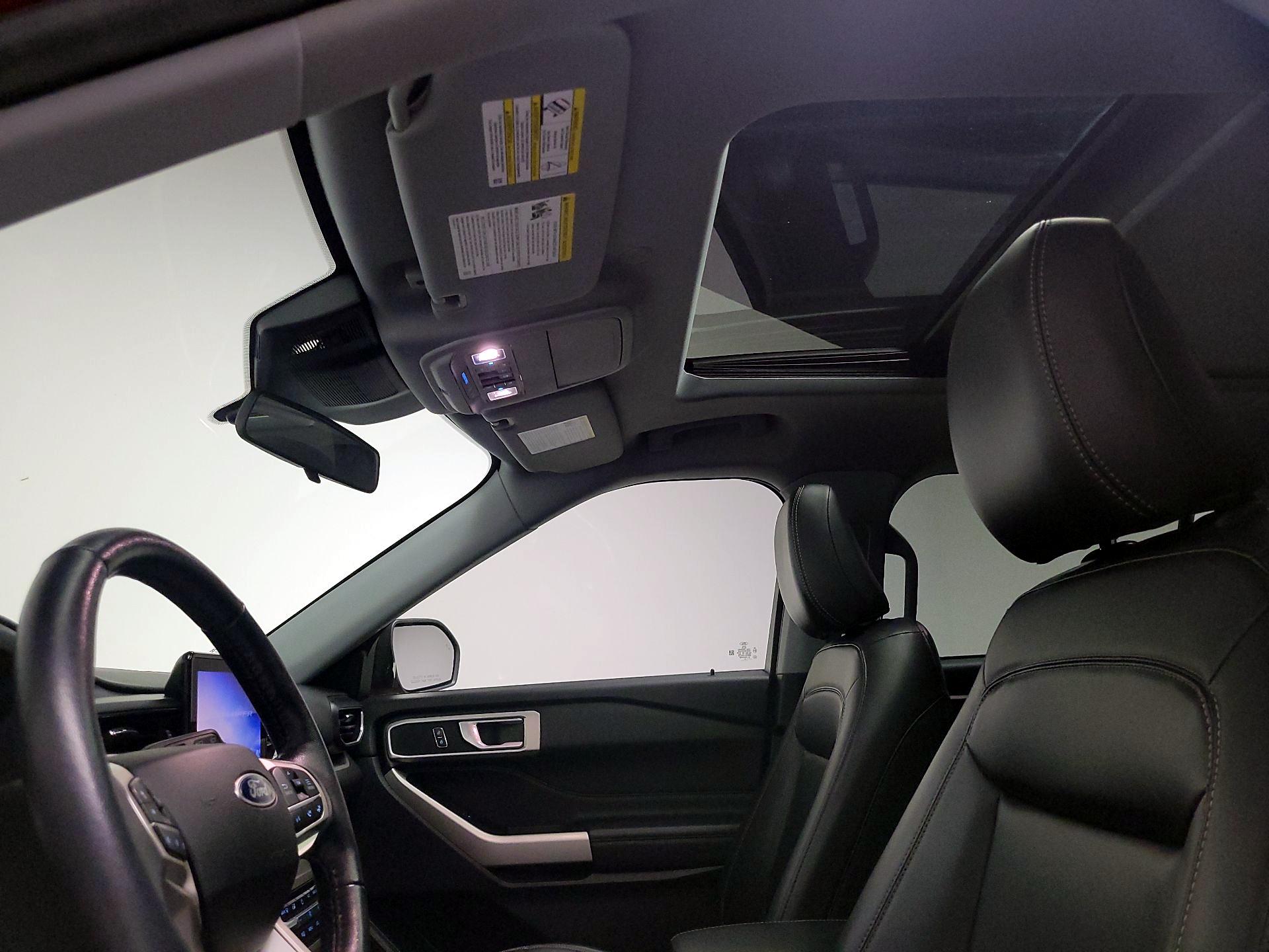 Thumbnail: 2021 Ford Explorer - 20