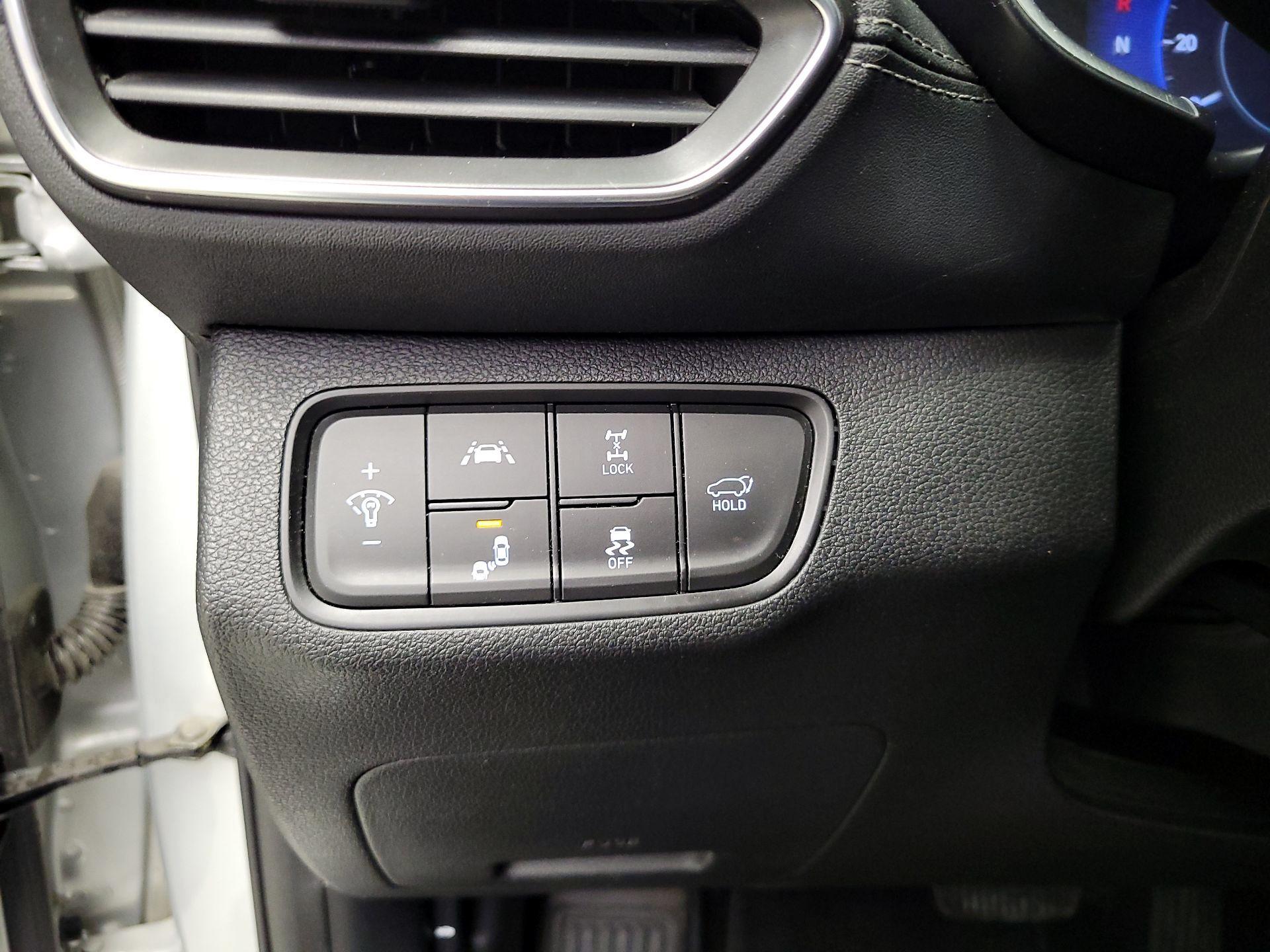 Thumbnail: 2019 Hyundai Santa Fe - 13