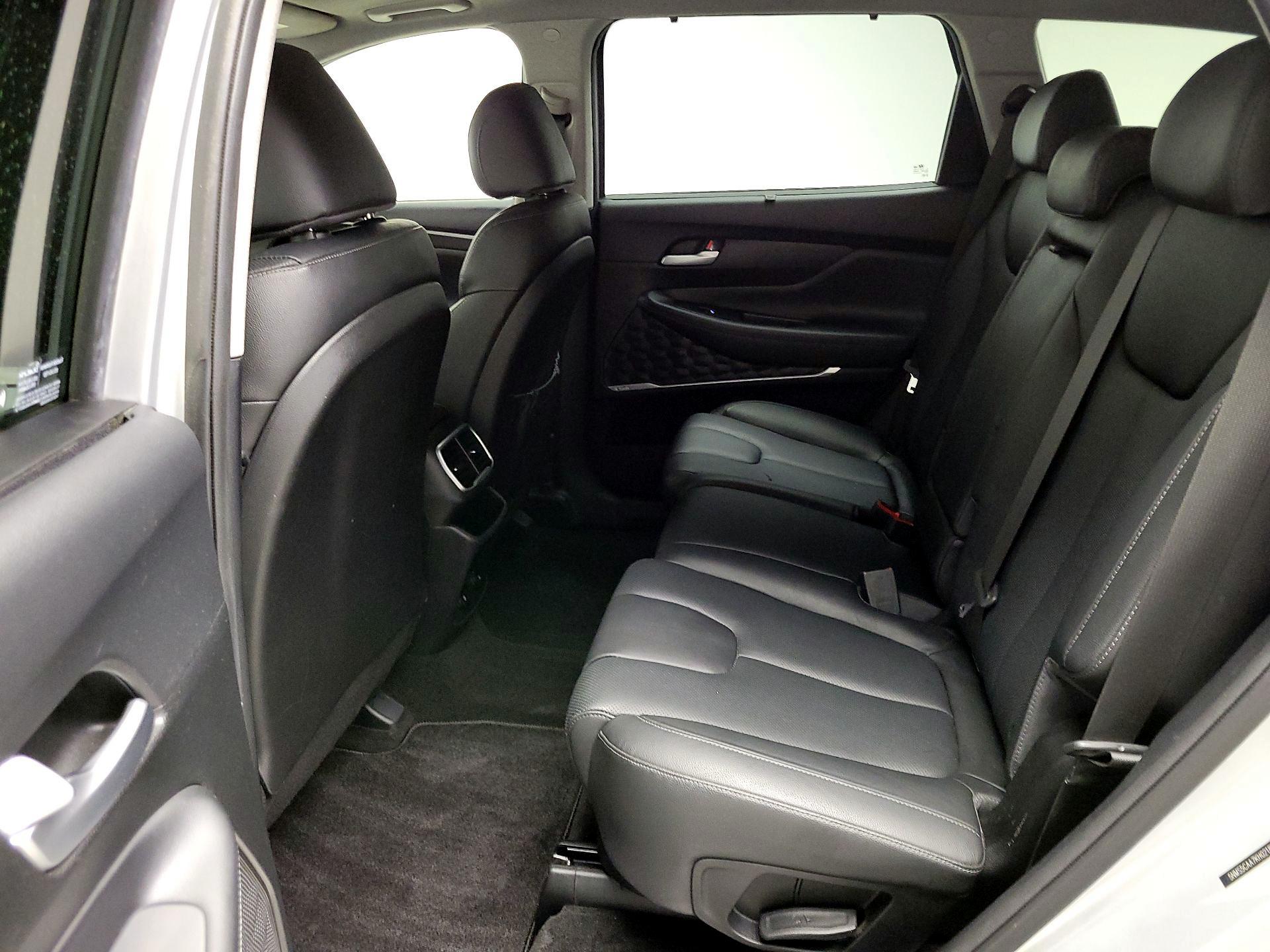 Thumbnail: 2019 Hyundai Santa Fe - 19