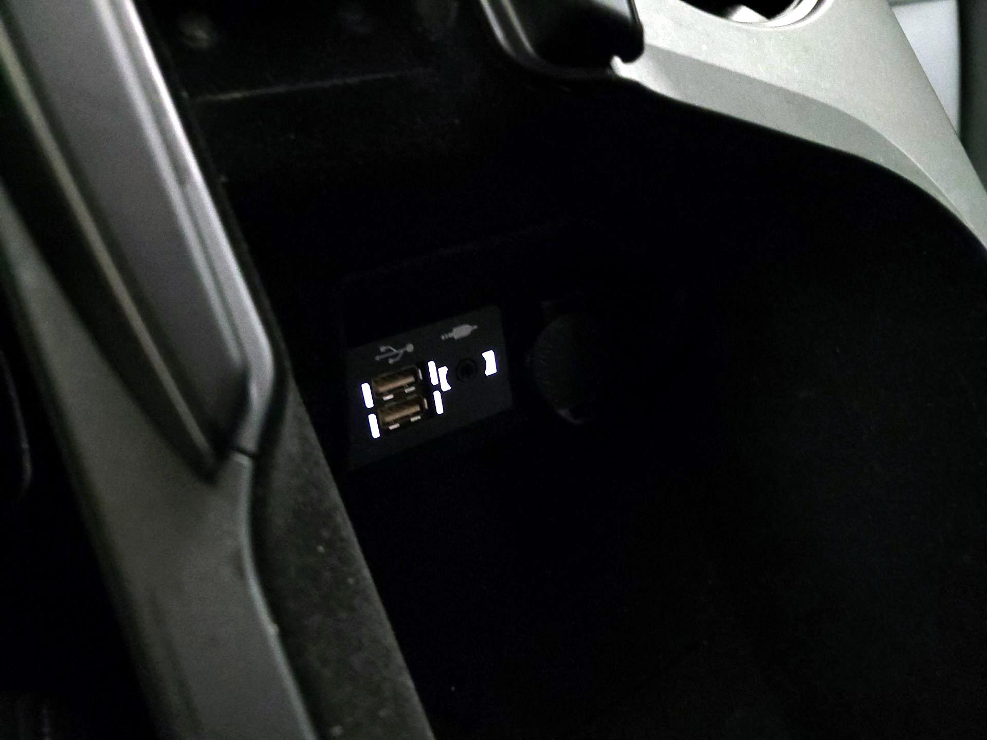 Thumbnail: 2021 Lexus IS - 18