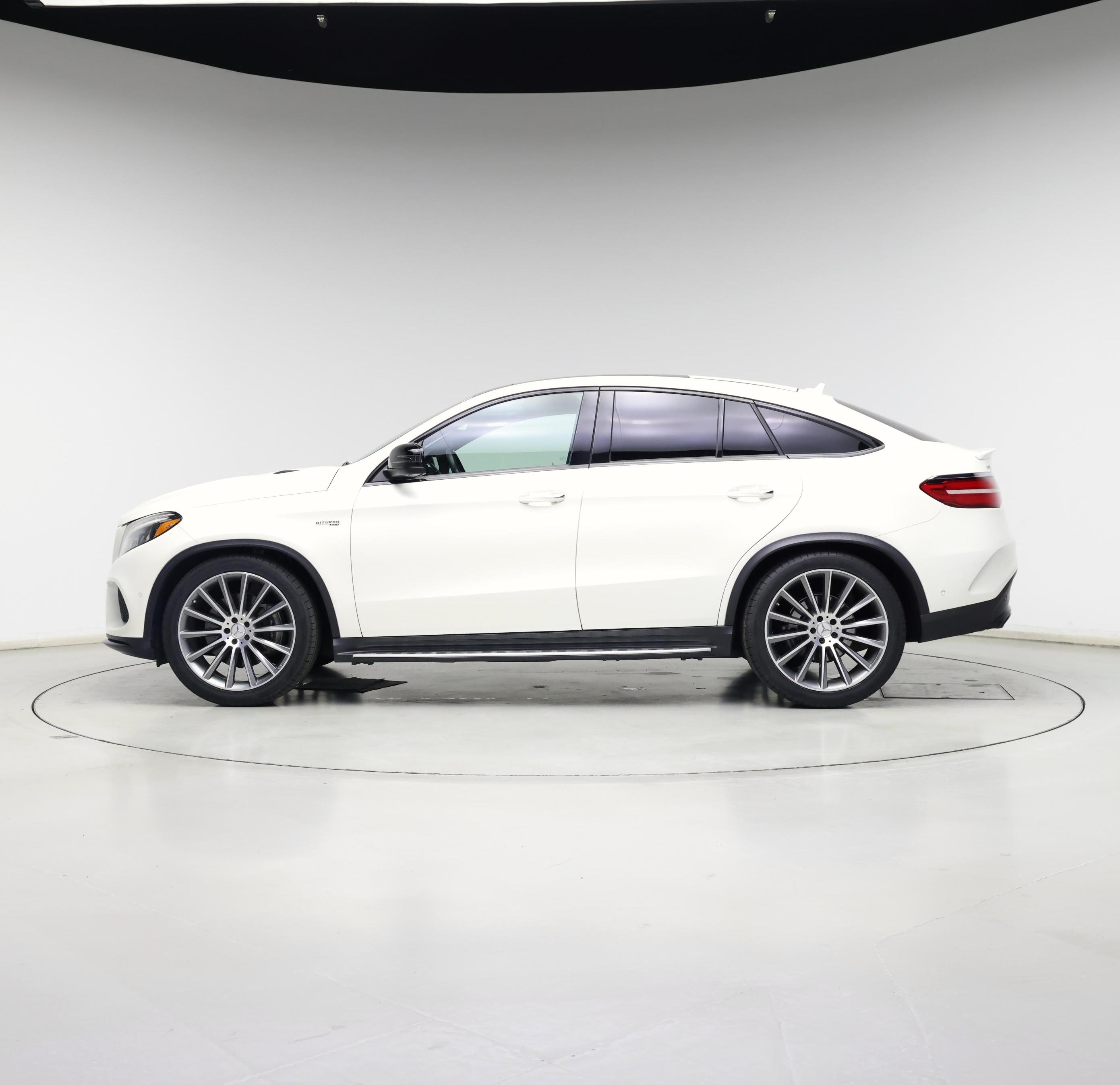 Thumbnail: 2019 Mercedes-Benz GLE - 3