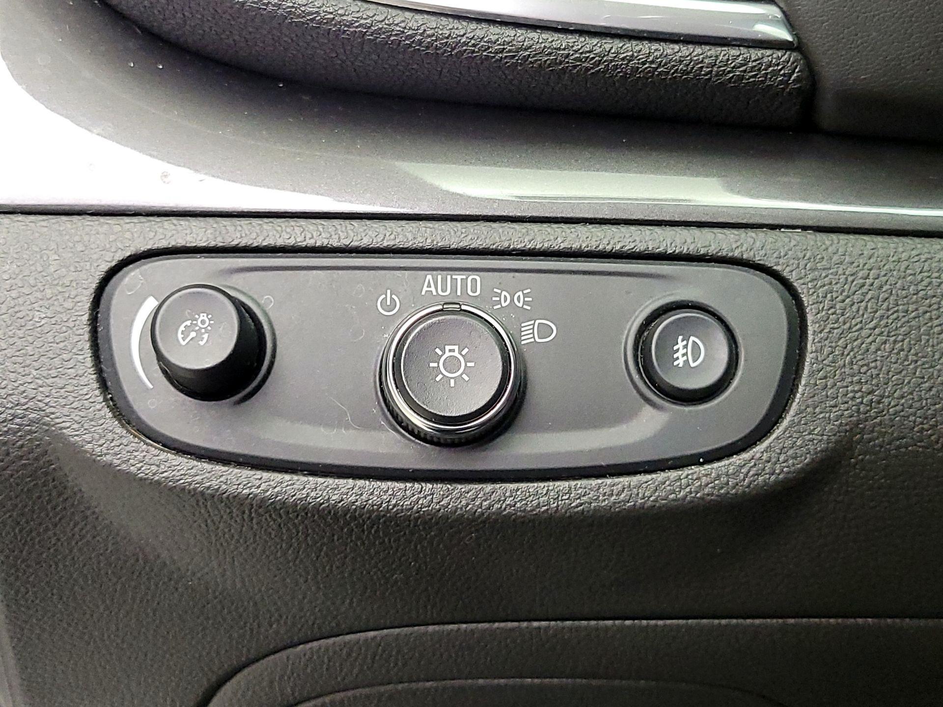 Thumbnail: 2017 Buick Encore - 13