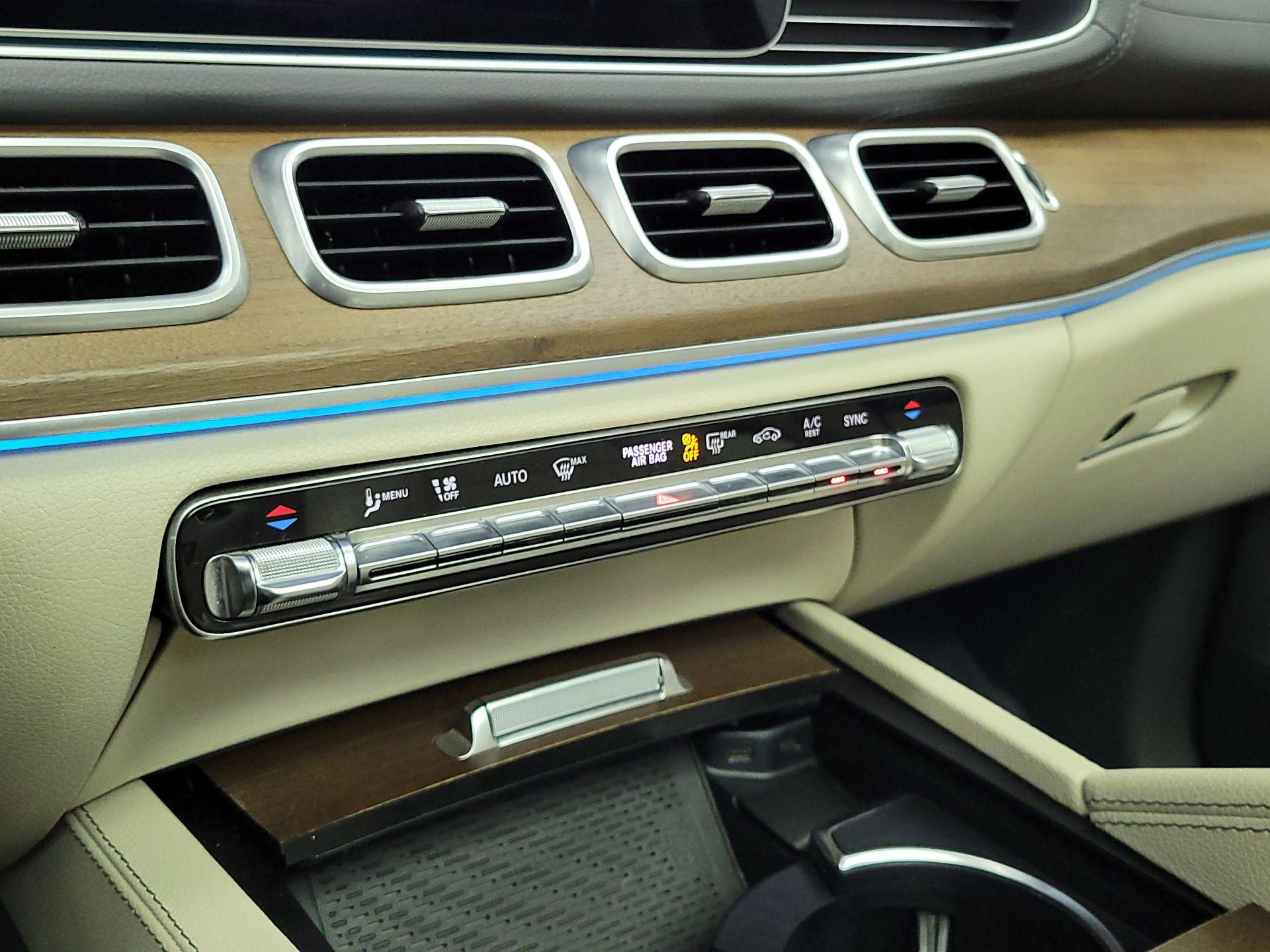 Thumbnail: 2020 Mercedes-Benz GLS - 17