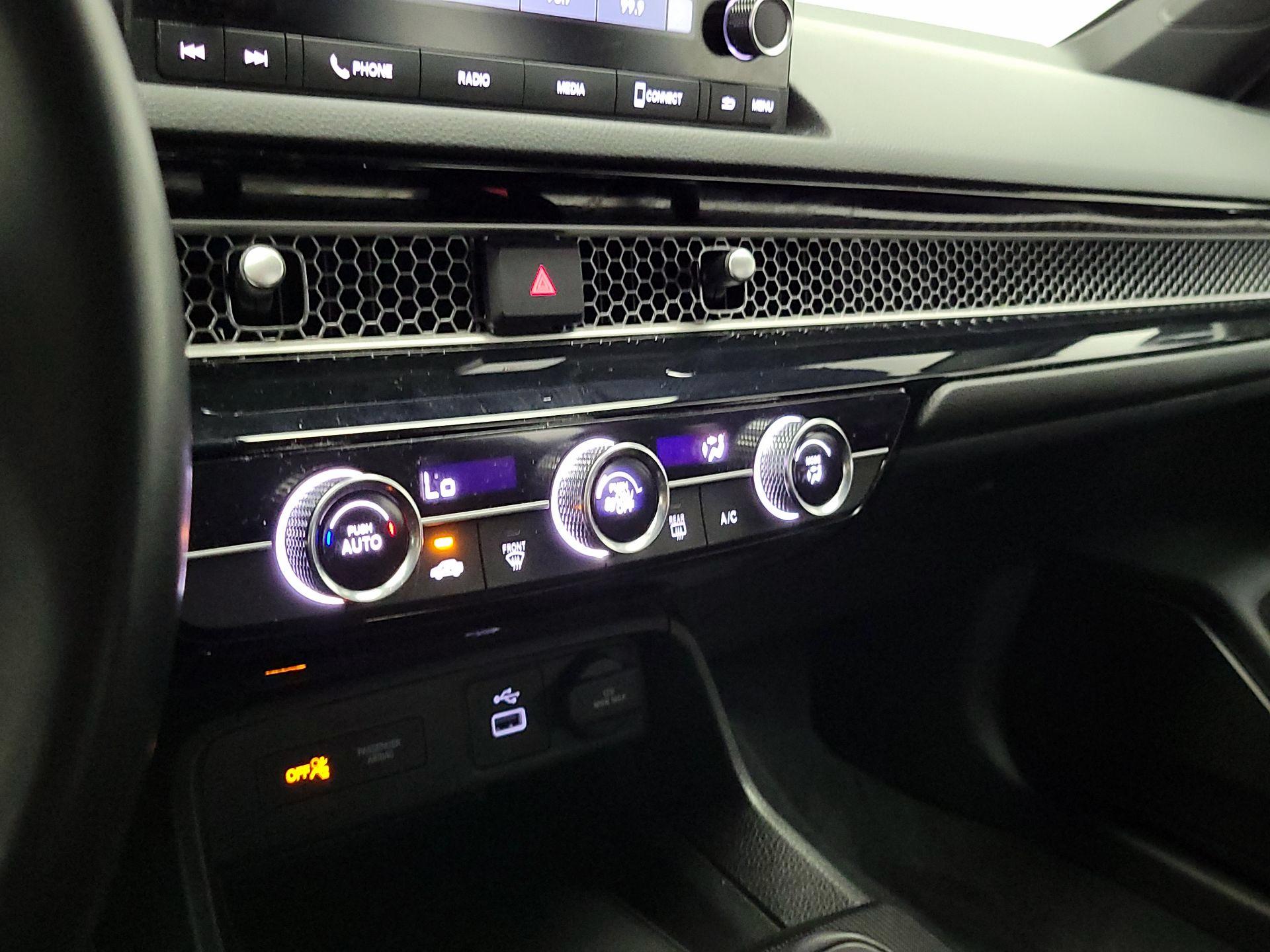 Thumbnail: 2024 Honda Civic - 16