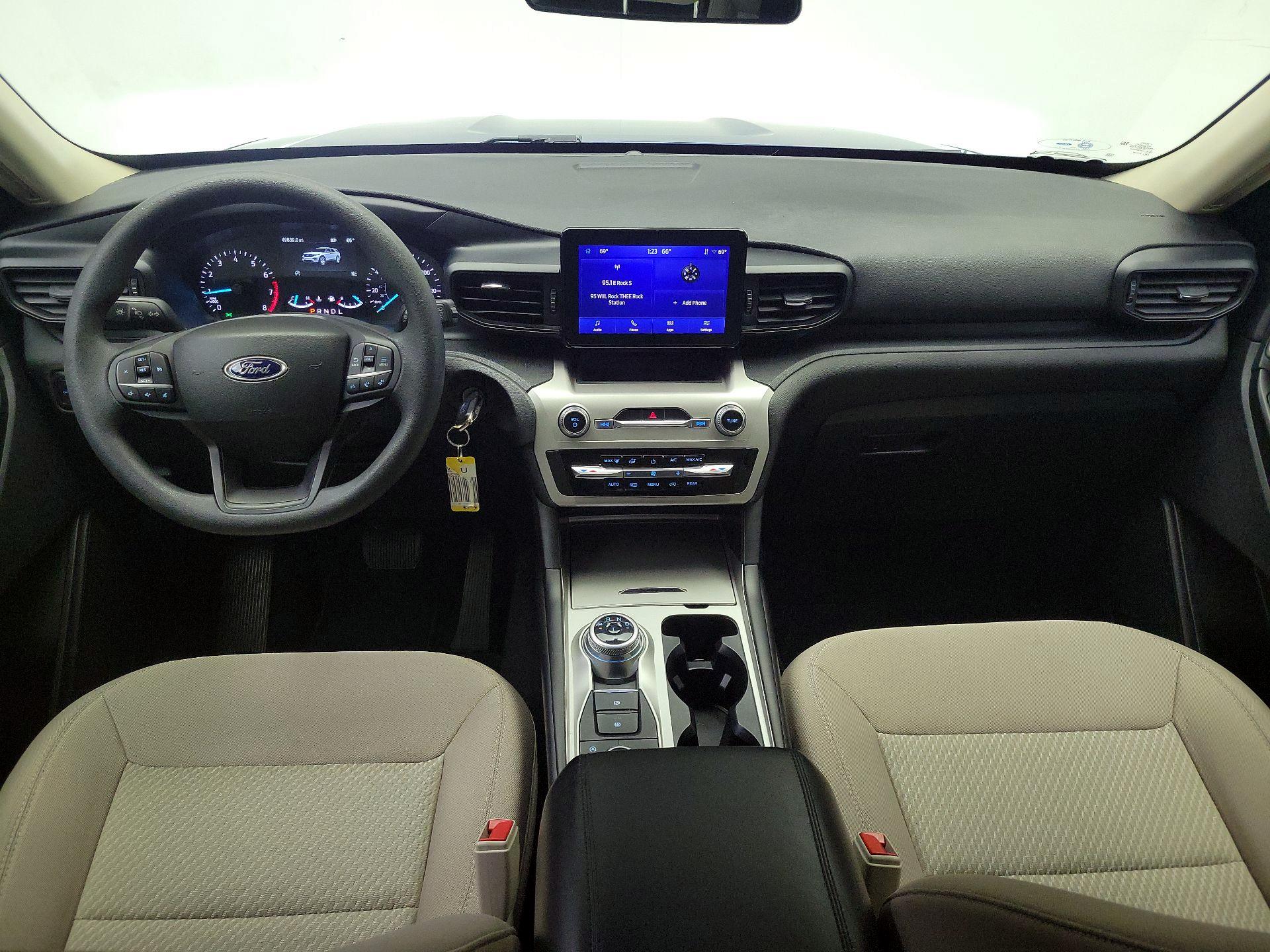 Thumbnail: 2022 Ford Explorer - 9