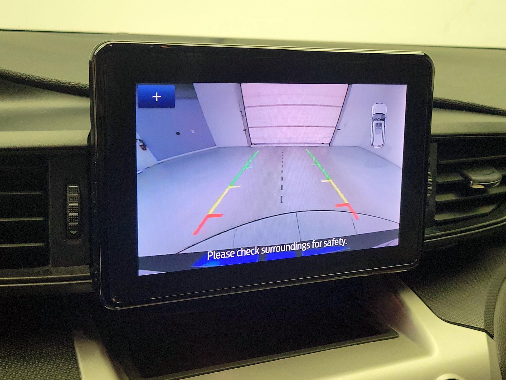 Thumbnail: 2022 Ford Explorer - 14