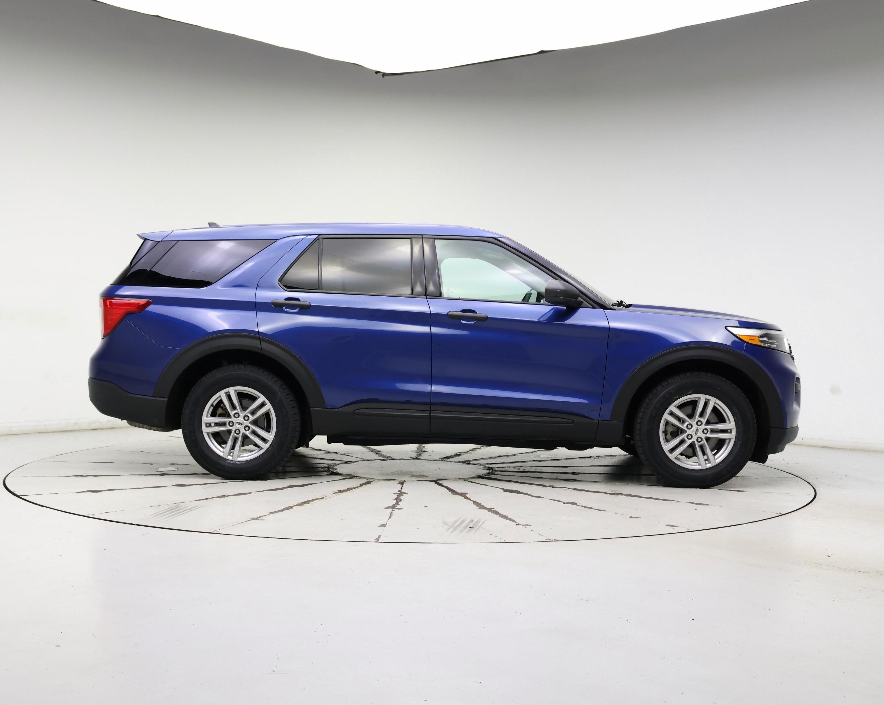 Thumbnail: 2022 Ford Explorer - 7