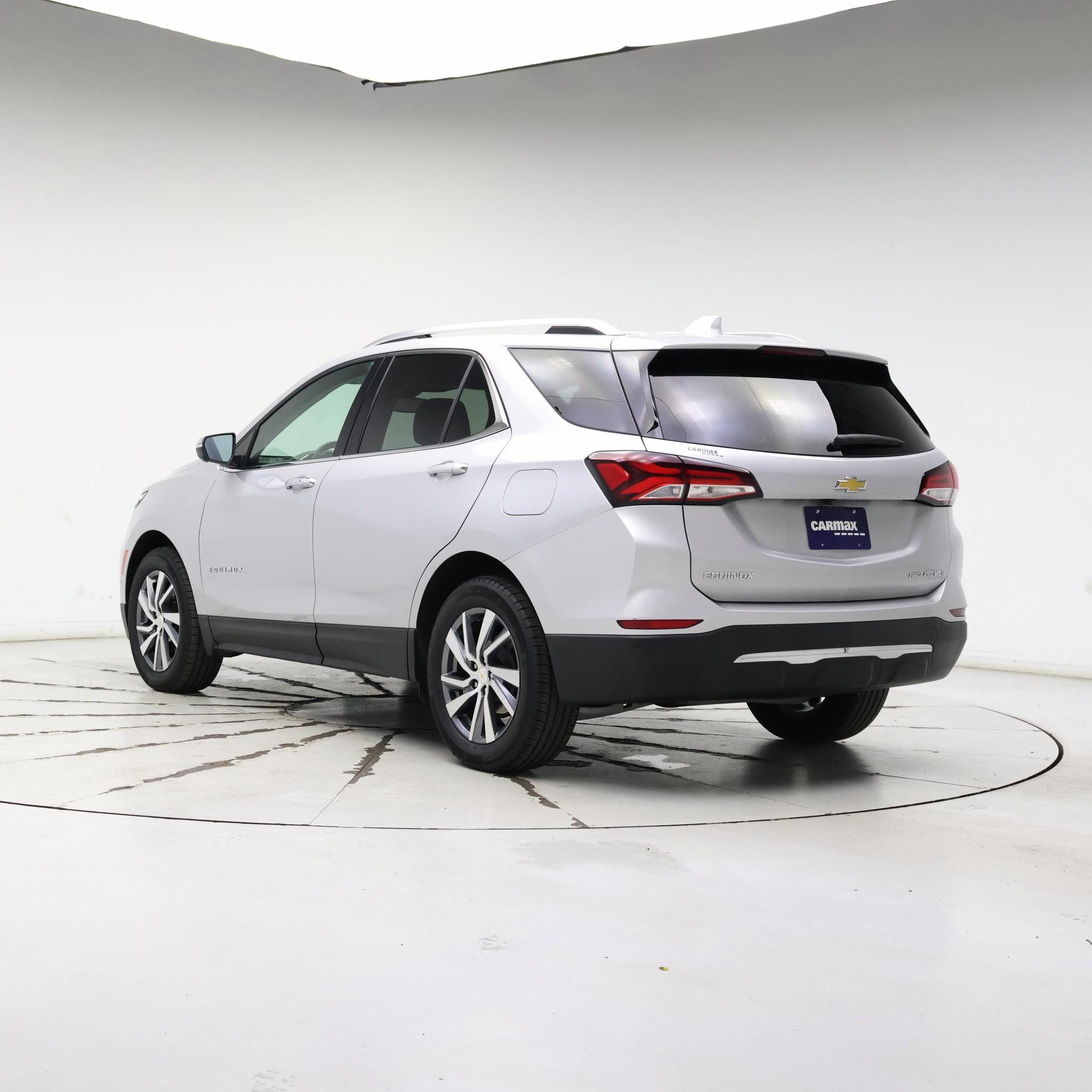 Thumbnail: 2022 Chevrolet Equinox - 2