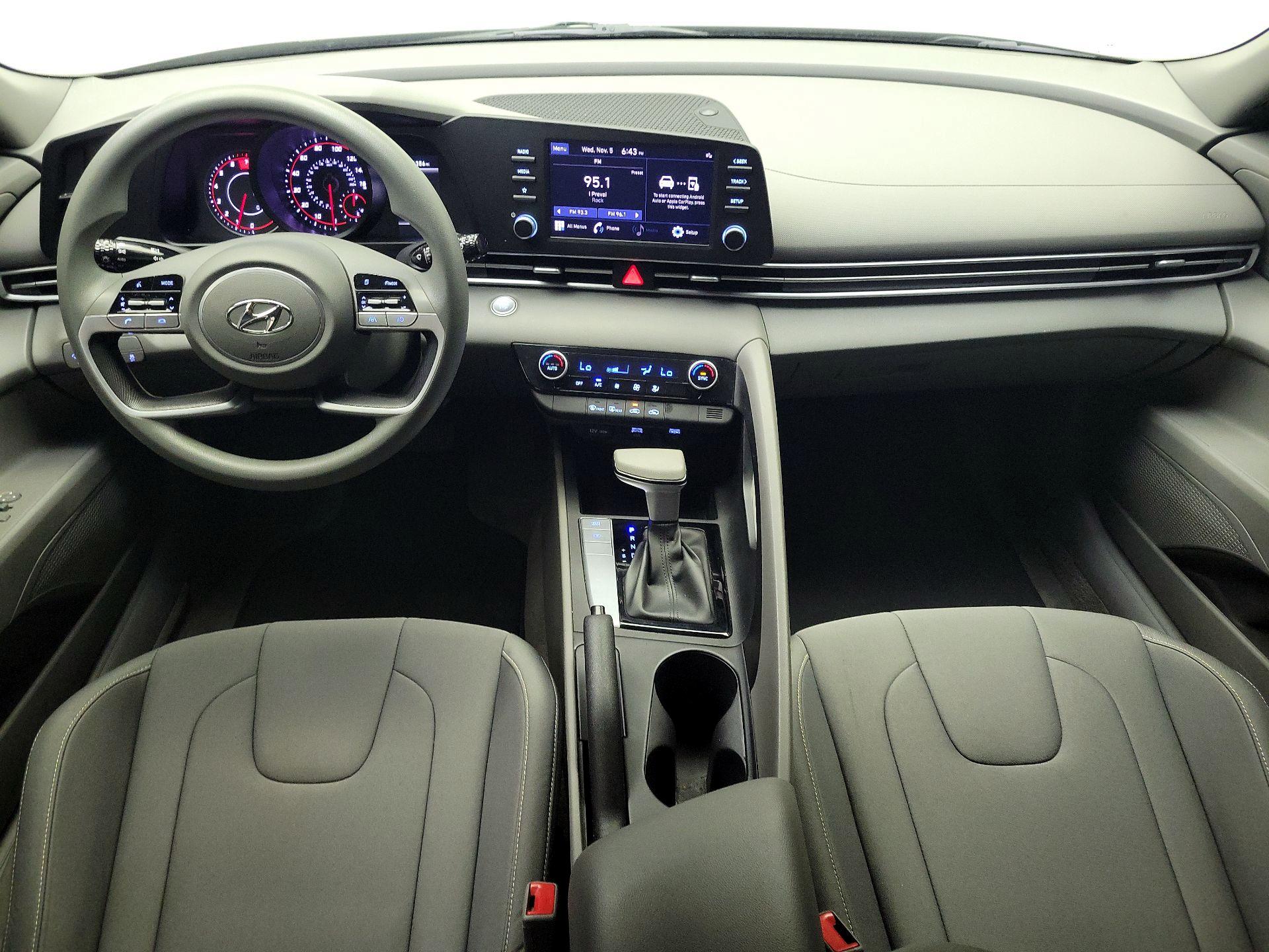 Thumbnail: 2023 Hyundai Elantra - 9