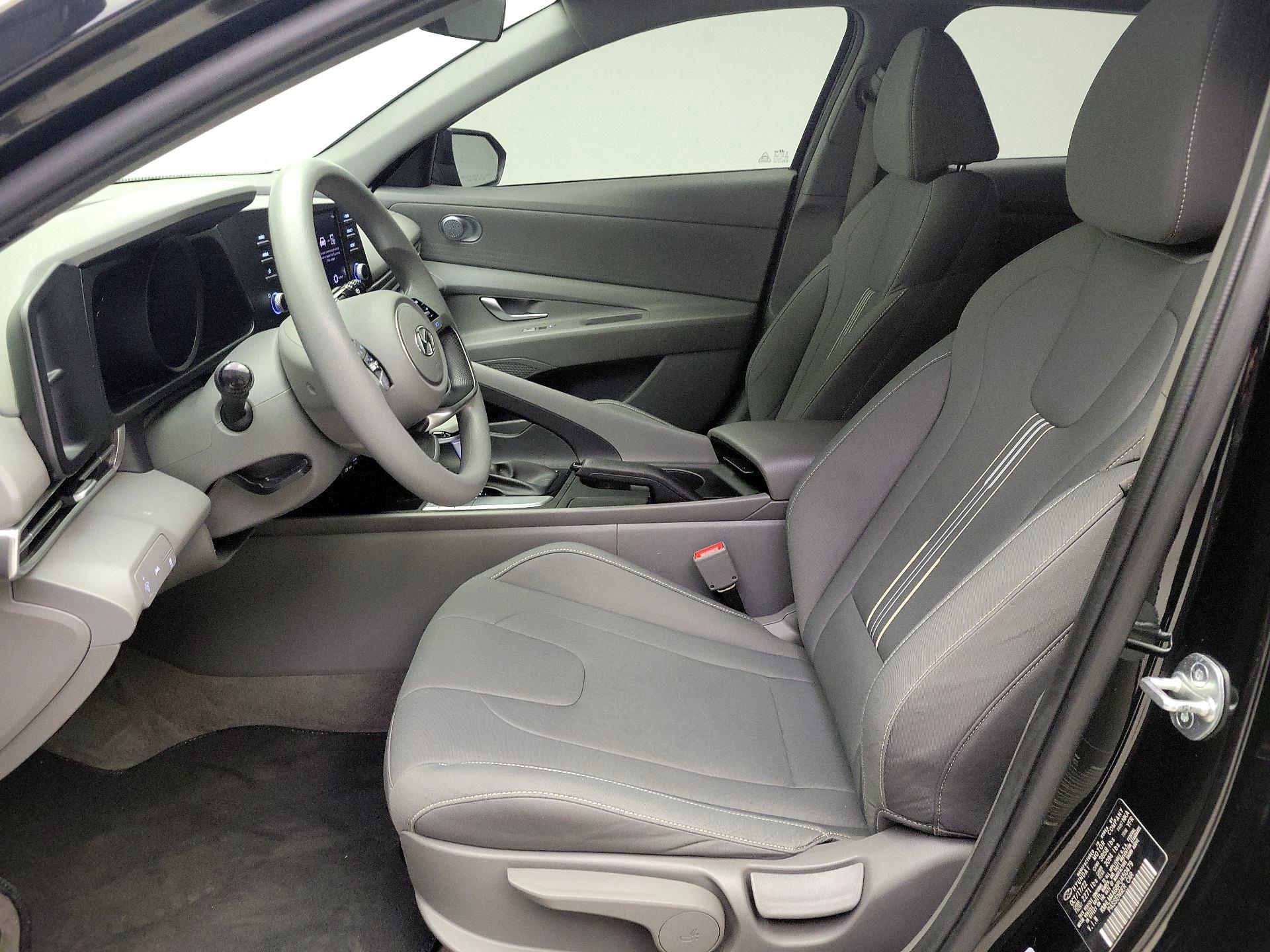 Thumbnail: 2023 Hyundai Elantra - 11