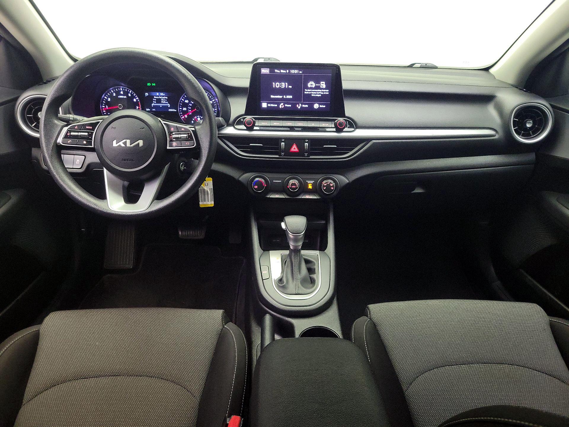 Thumbnail: 2023 Kia Forte - 9