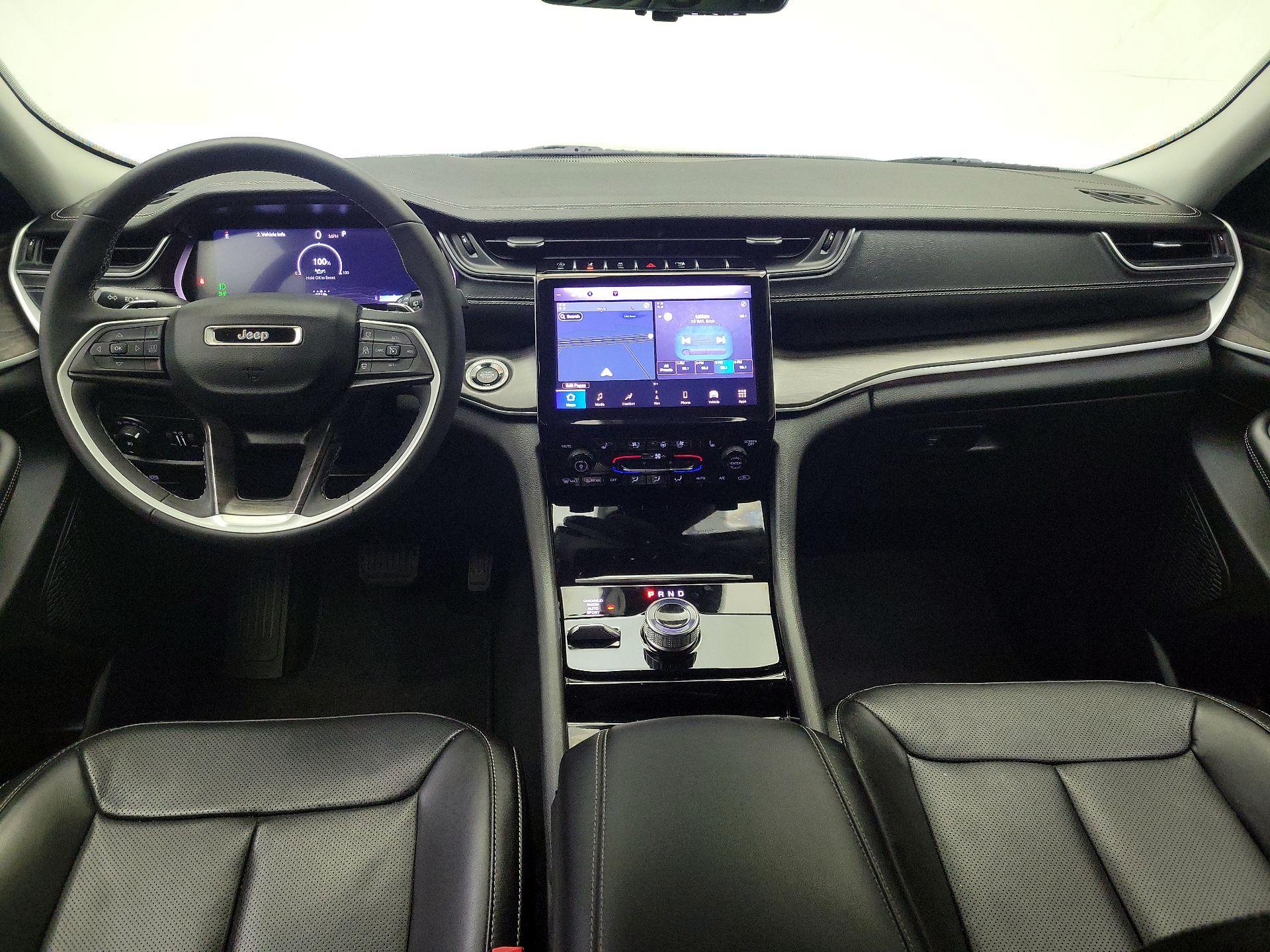 Thumbnail: 2023 Jeep Grand Cherokee - 9