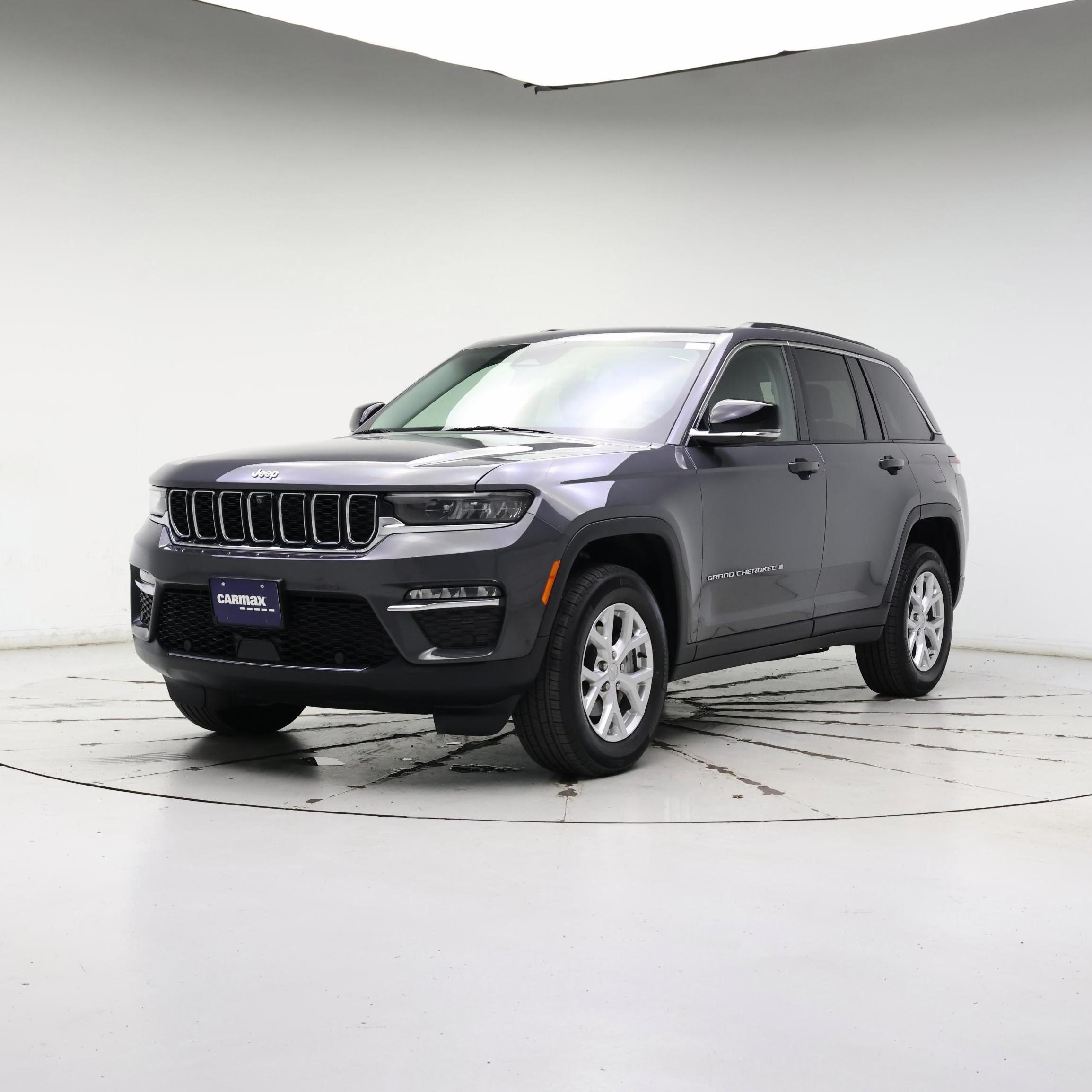 Thumbnail: 2023 Jeep Grand Cherokee - 4