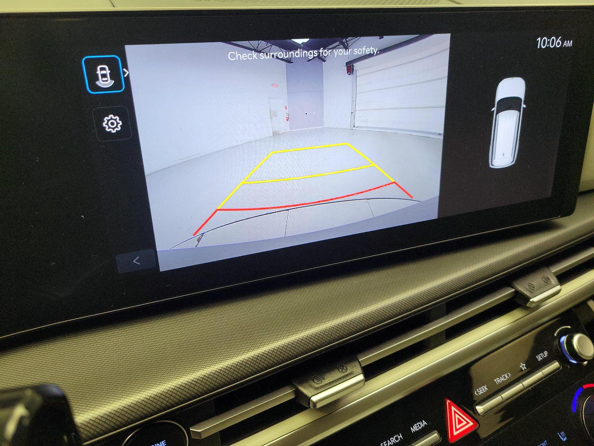 Thumbnail: 2024 Hyundai Santa Fe - 14