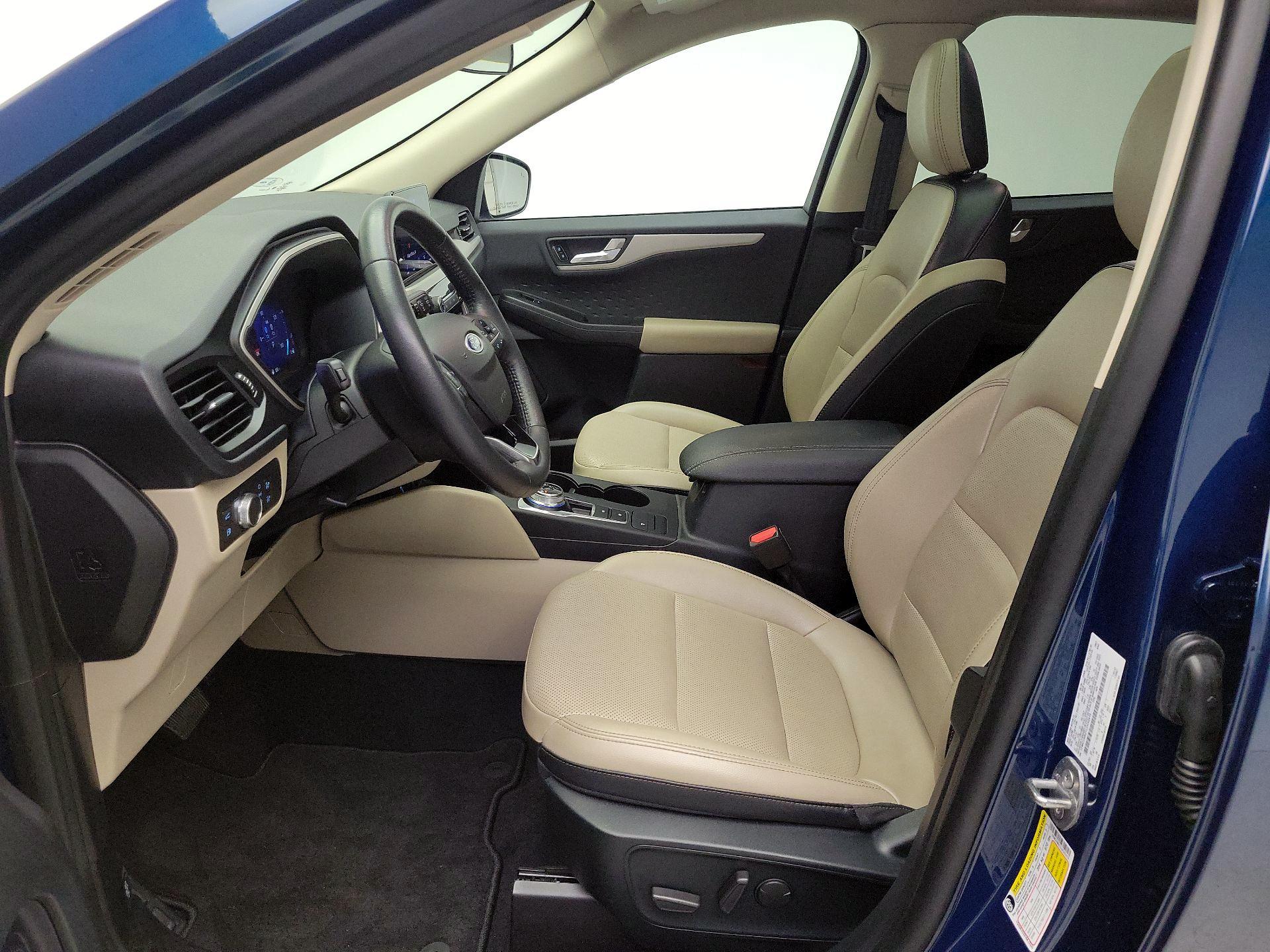 Thumbnail: 2020 Ford Escape - 11