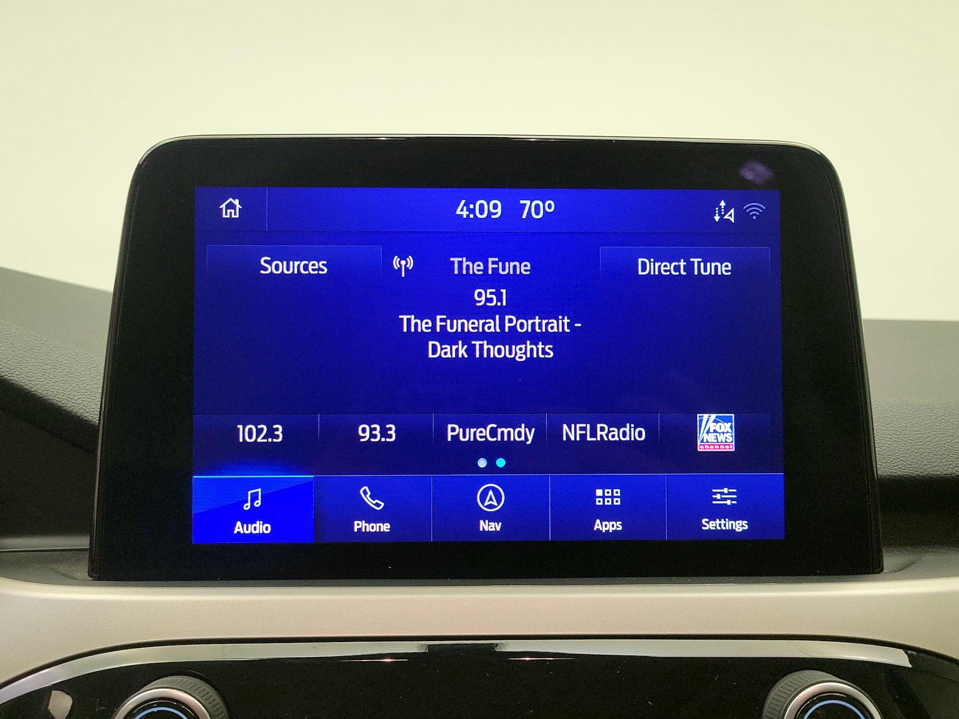 Thumbnail: 2020 Ford Escape - 16