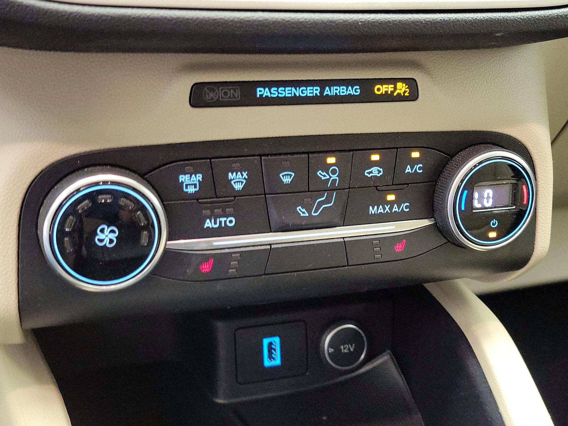 Thumbnail: 2020 Ford Escape - 17