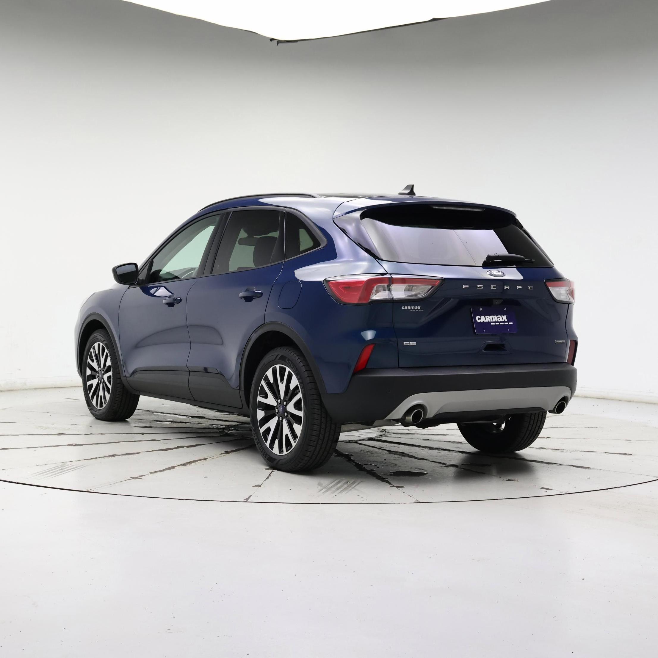 Thumbnail: 2020 Ford Escape - 2