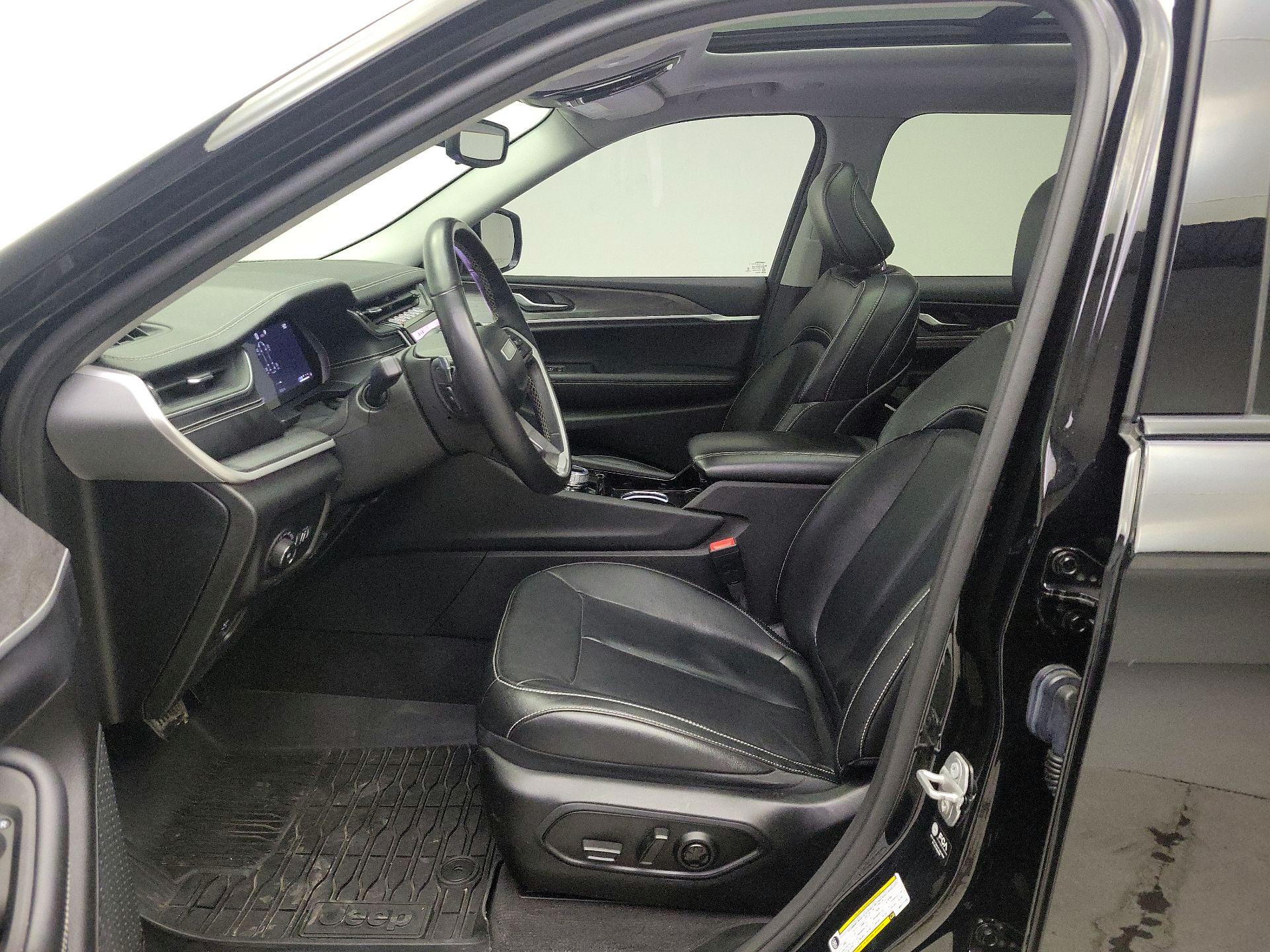 Thumbnail: 2021 Jeep Grand Cherokee L - 11