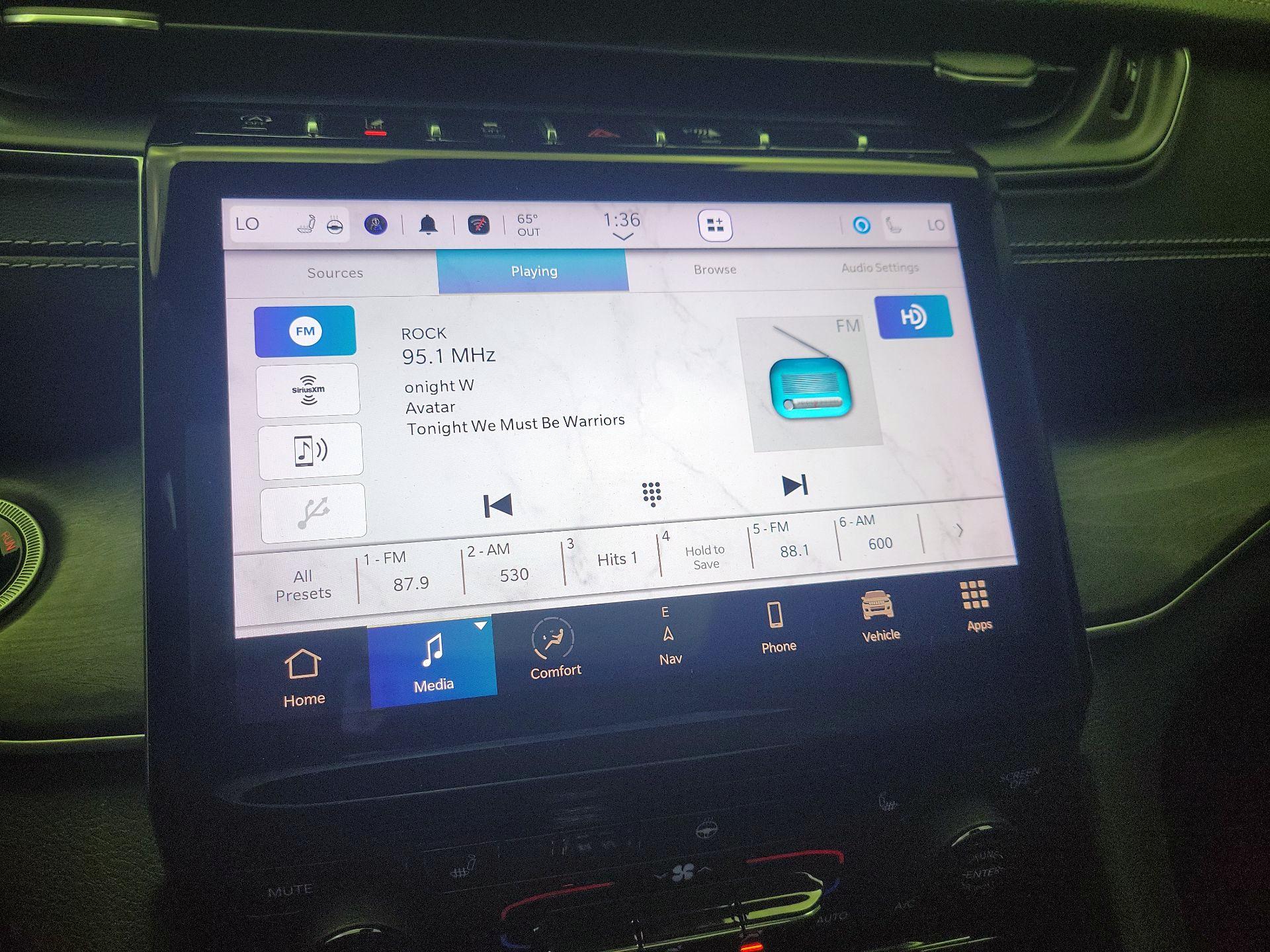 Thumbnail: 2021 Jeep Grand Cherokee L - 16