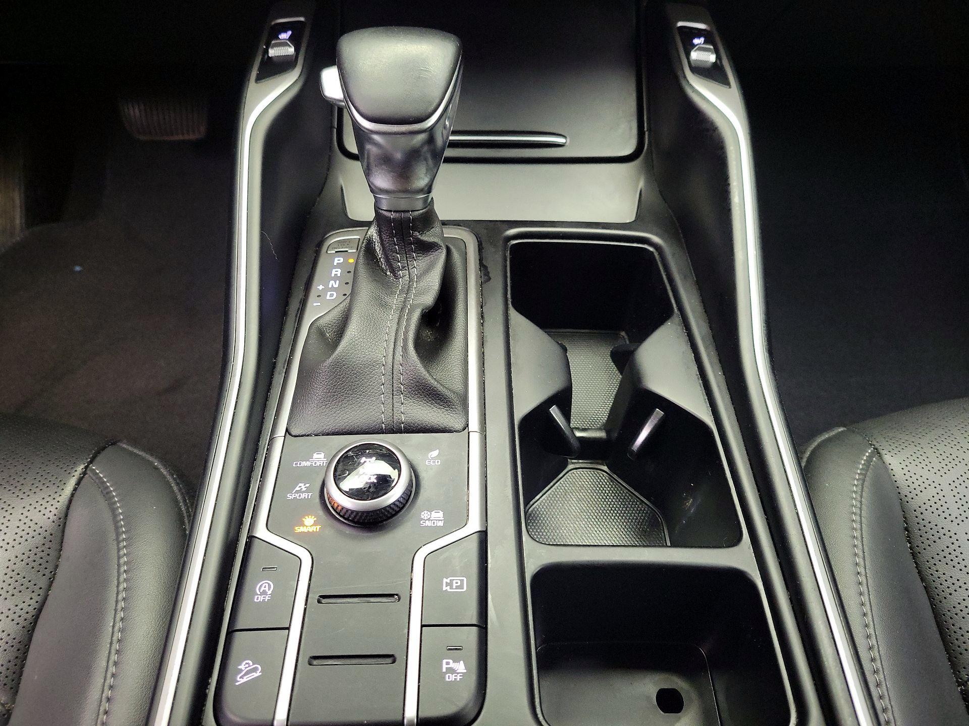 Thumbnail: 2022 Kia Sorento - 18