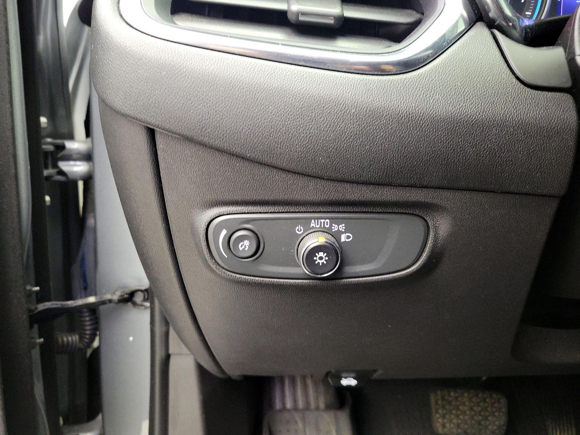 Thumbnail: 2023 Chevrolet Equinox - 13