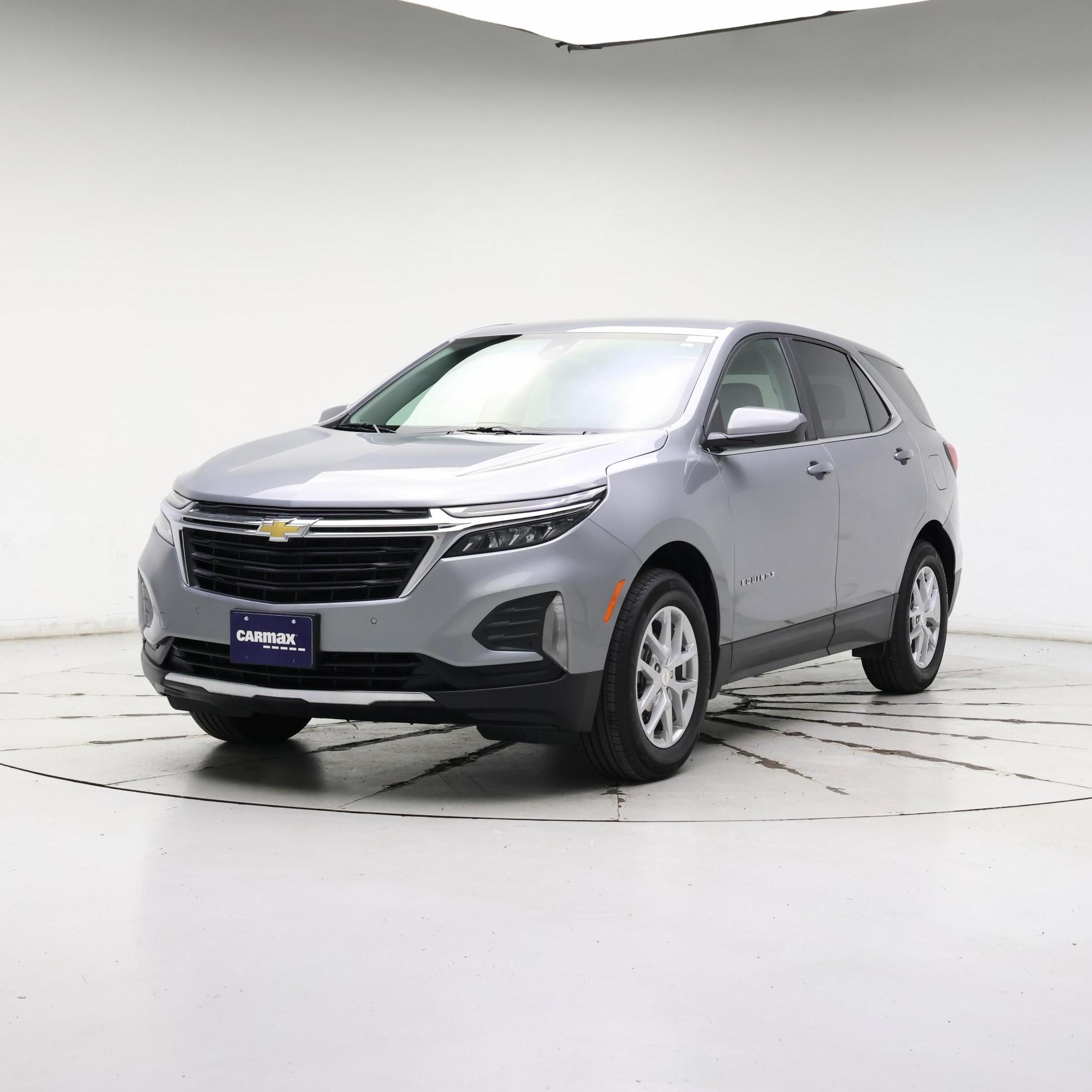 Thumbnail: 2023 Chevrolet Equinox - 4