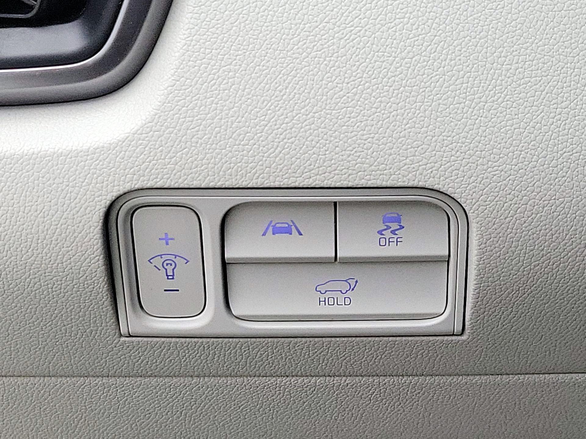 Thumbnail: 2023 Kia Sorento - 13