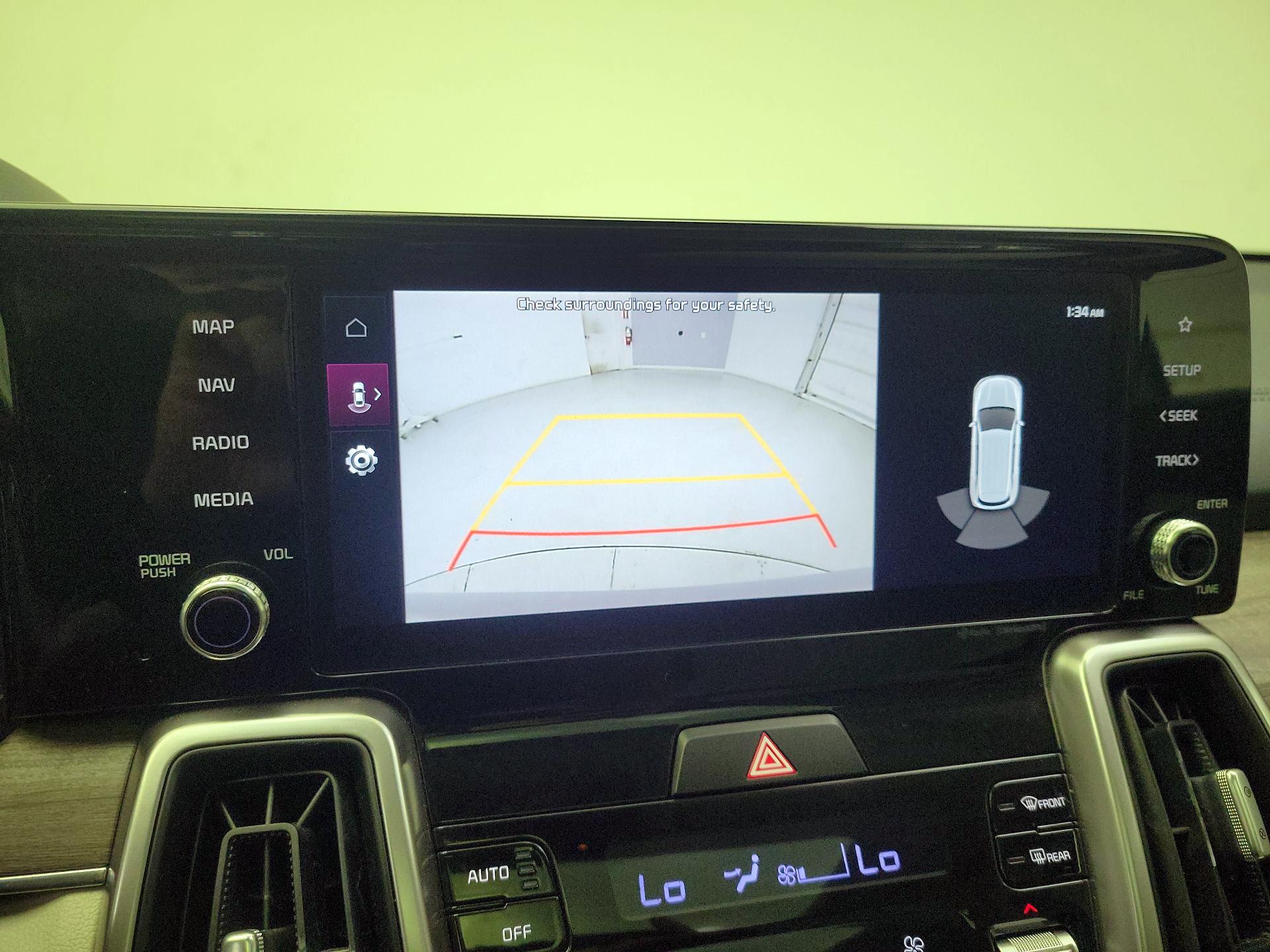 Thumbnail: 2023 Kia Sorento - 15