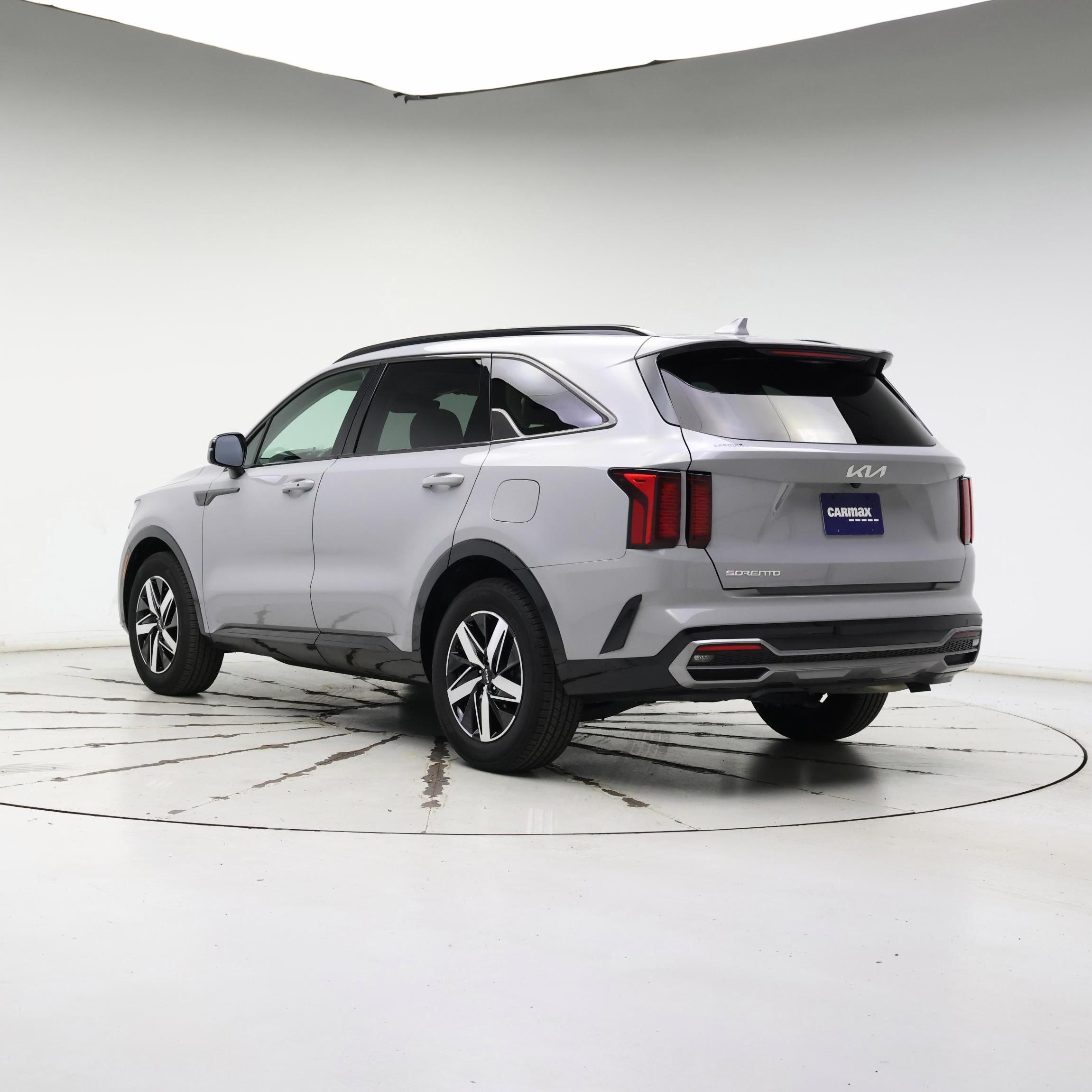 Thumbnail: 2023 Kia Sorento - 2