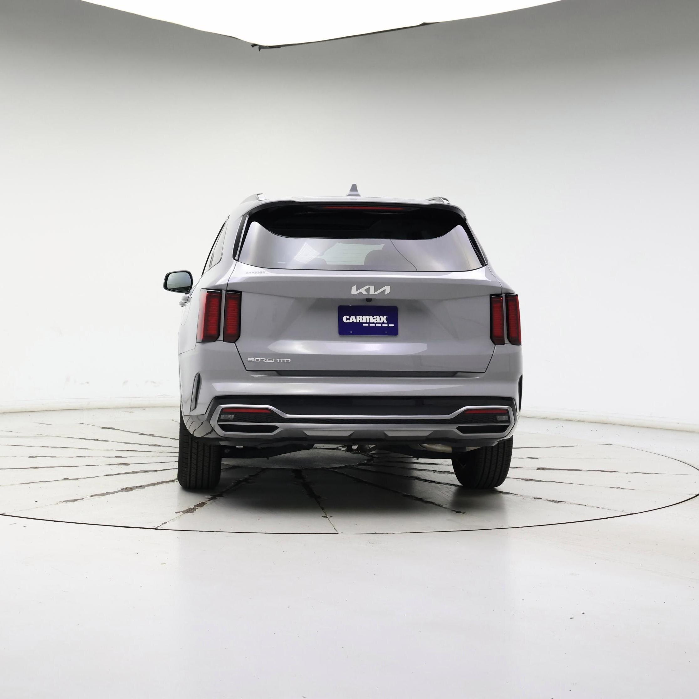 Thumbnail: 2023 Kia Sorento - 6