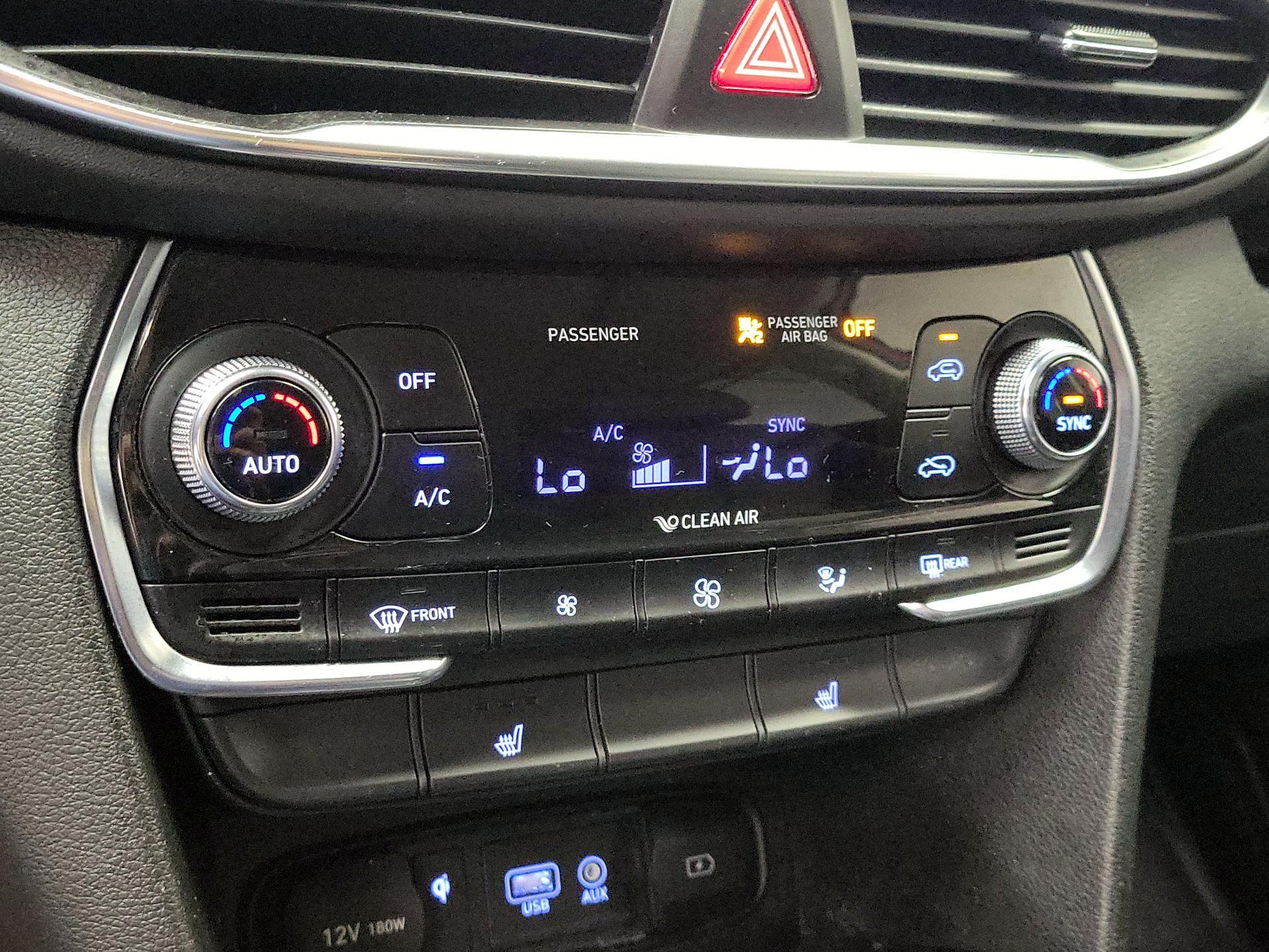 Thumbnail: 2020 Hyundai Santa Fe - 16