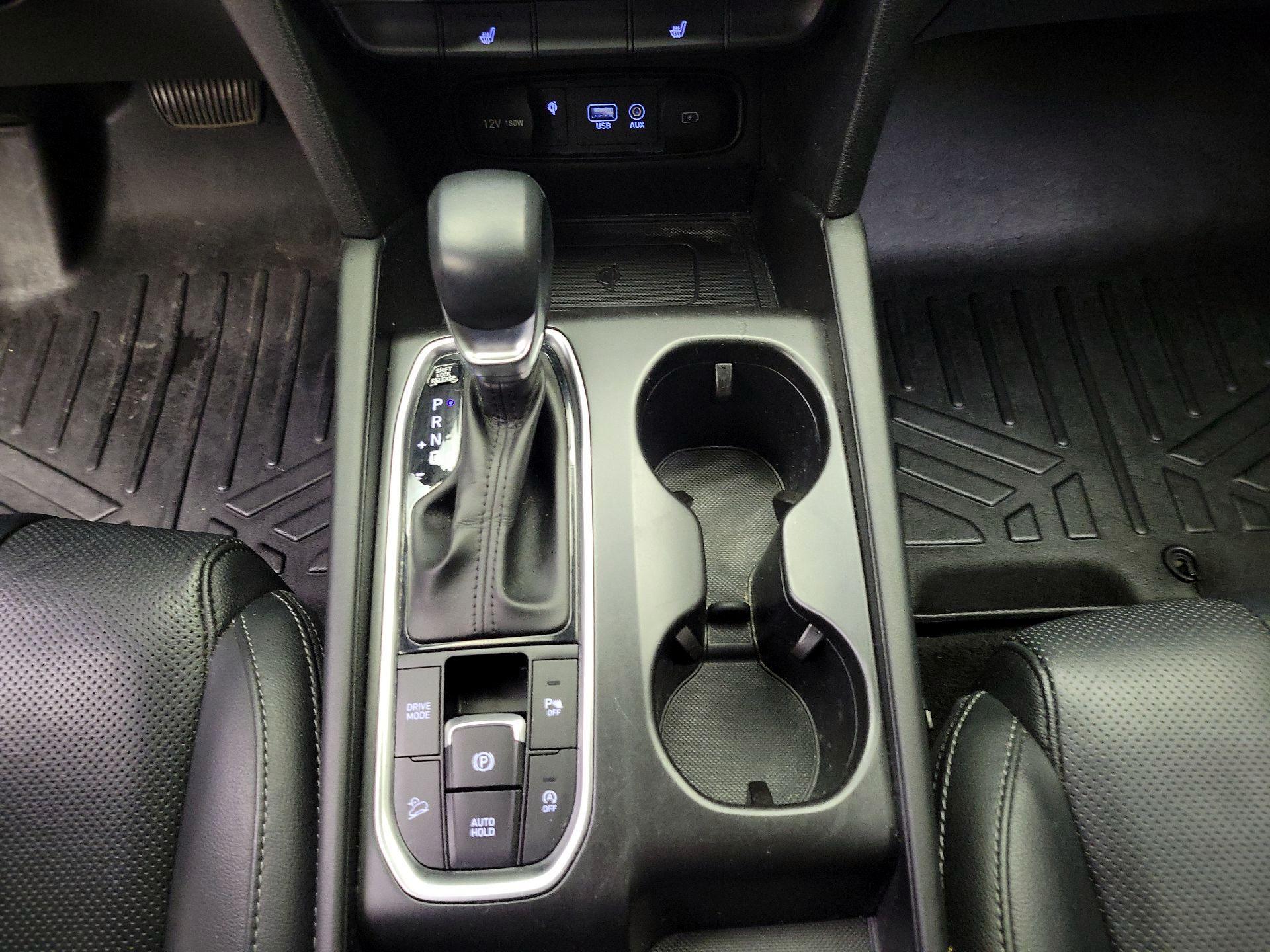 Thumbnail: 2020 Hyundai Santa Fe - 17