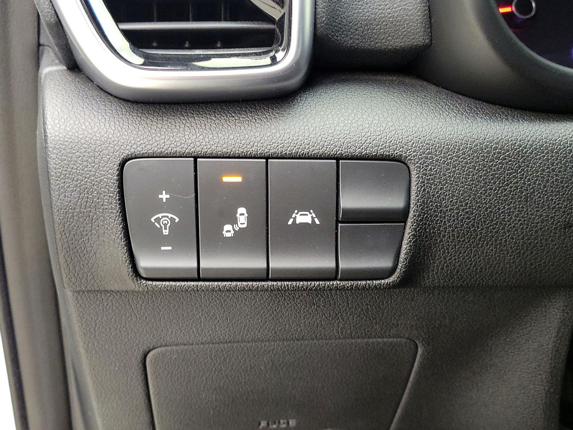 Thumbnail: 2021 Kia Sportage - 13