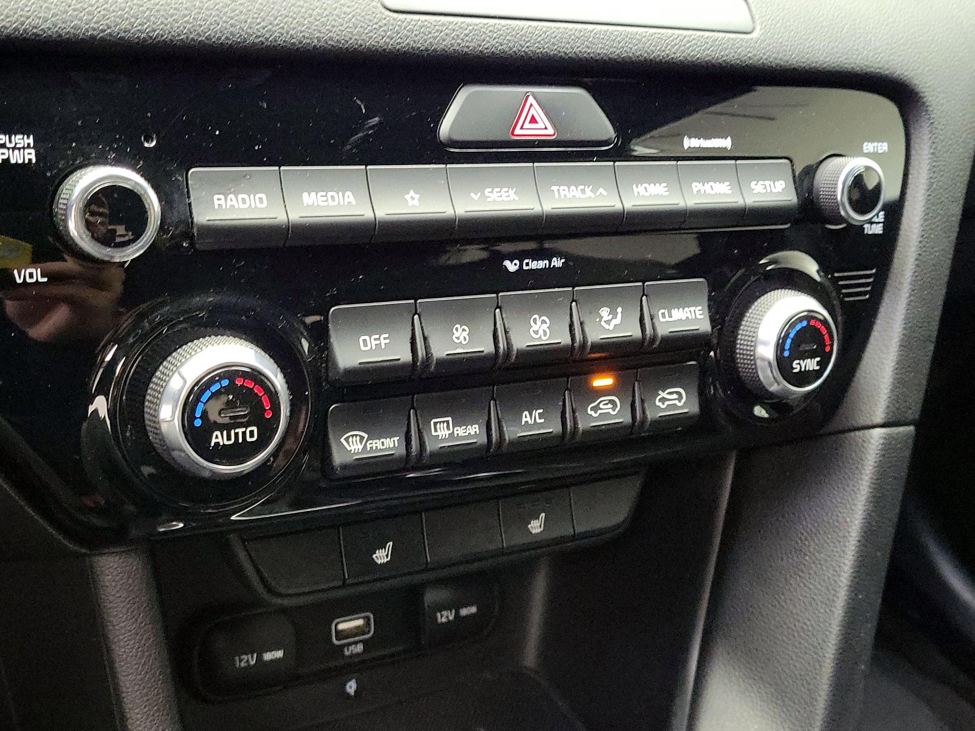 Thumbnail: 2021 Kia Sportage - 16