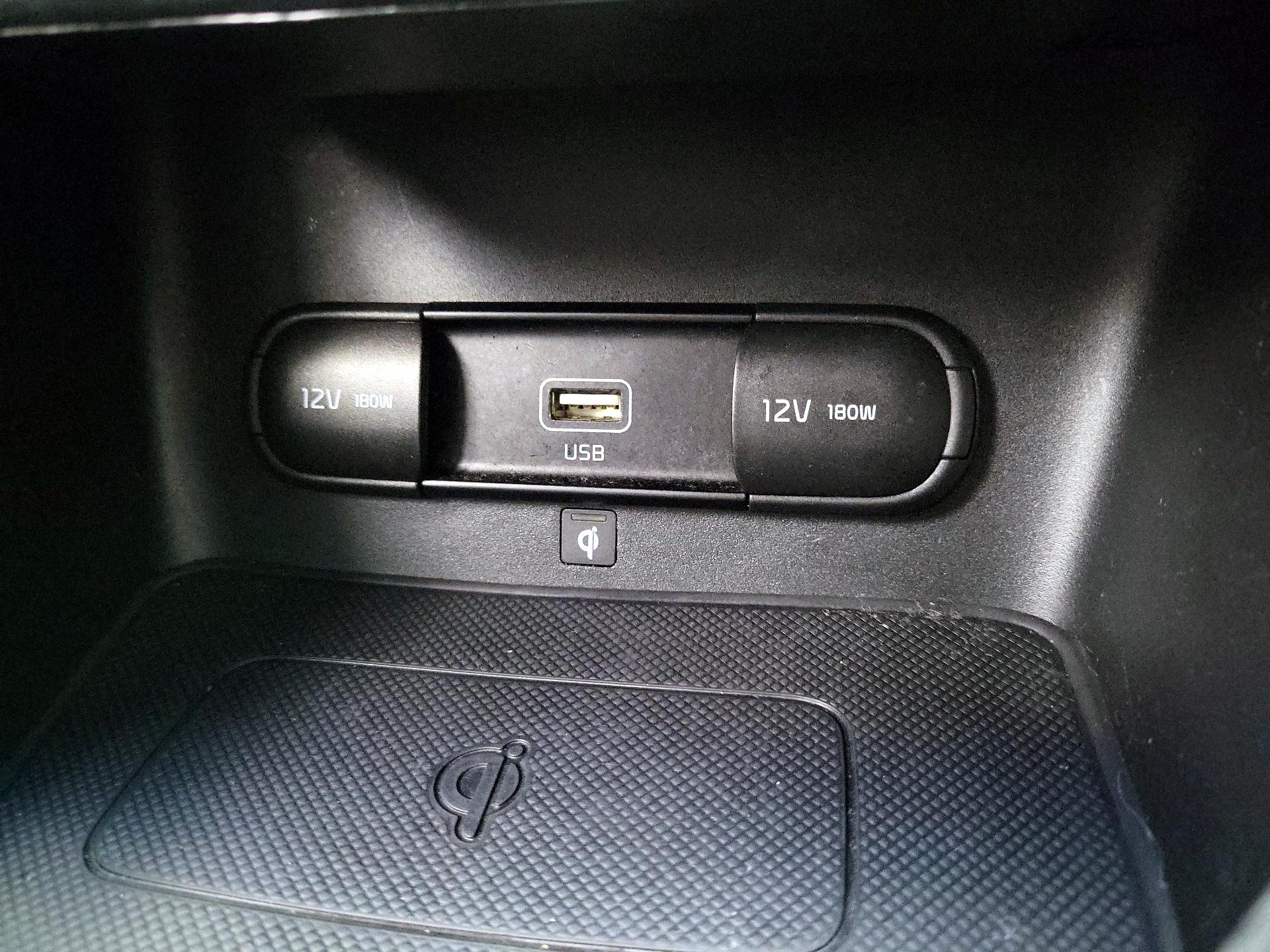 Thumbnail: 2021 Kia Sportage - 18